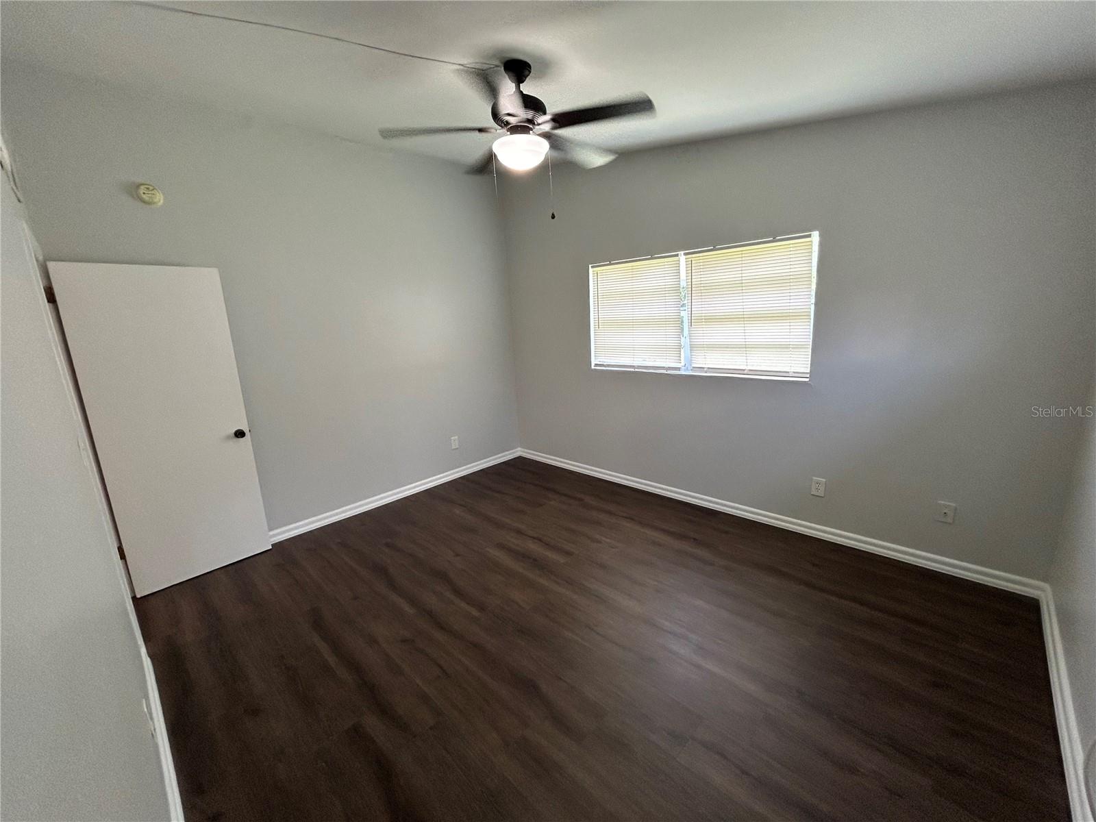 1720 Miller Ave Property Photo 13