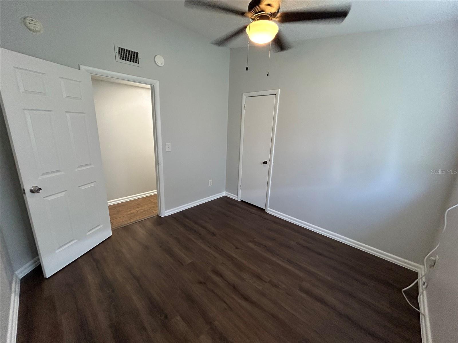 1720 Miller Ave Property Photo 15