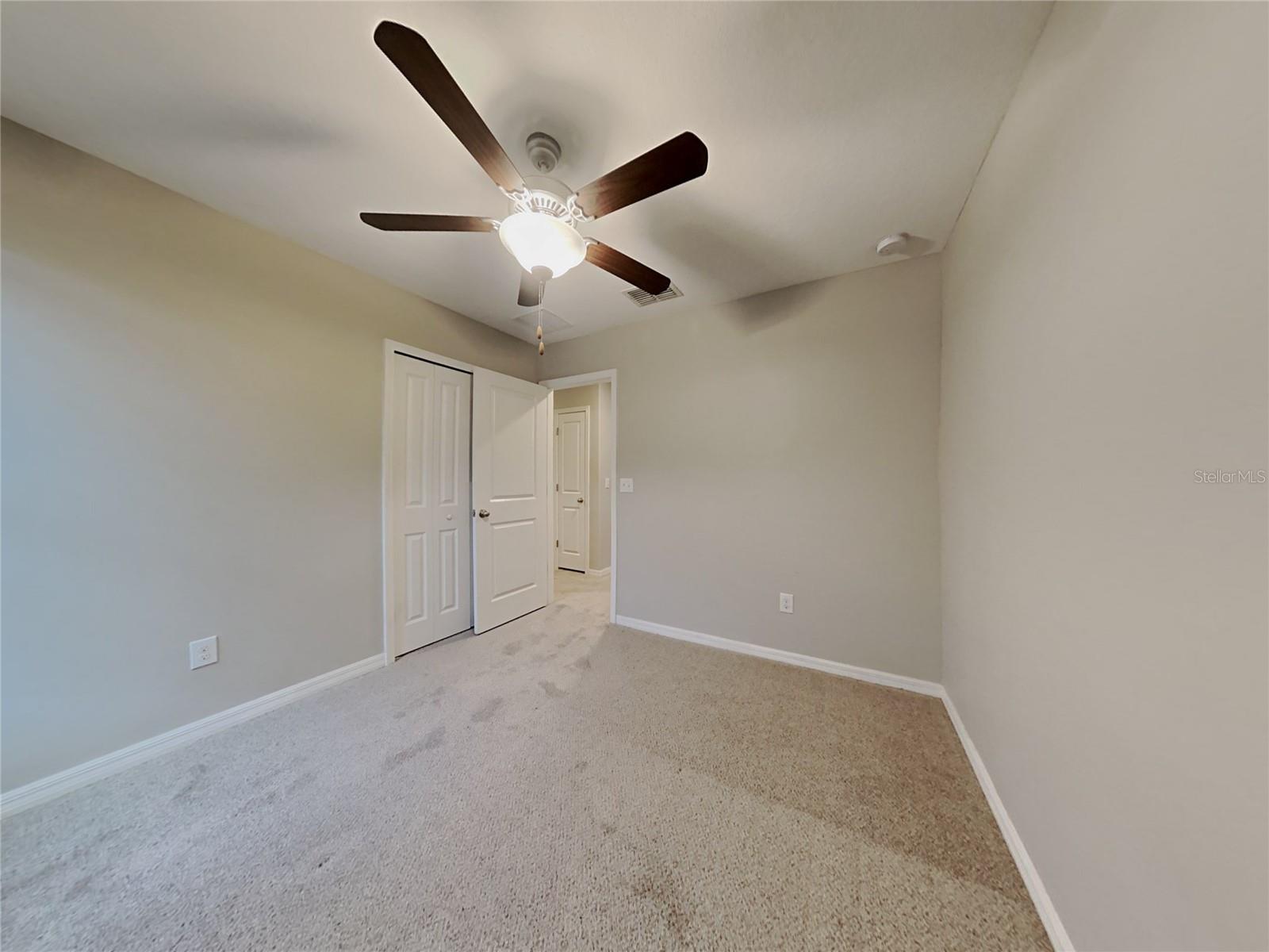 O6435313 Property Photo 17