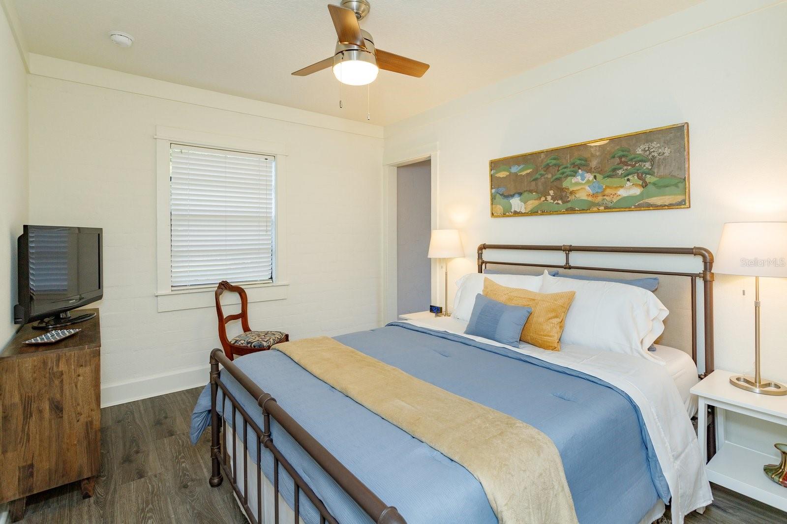 1802 Chamberlin St #2 Property Photo 10