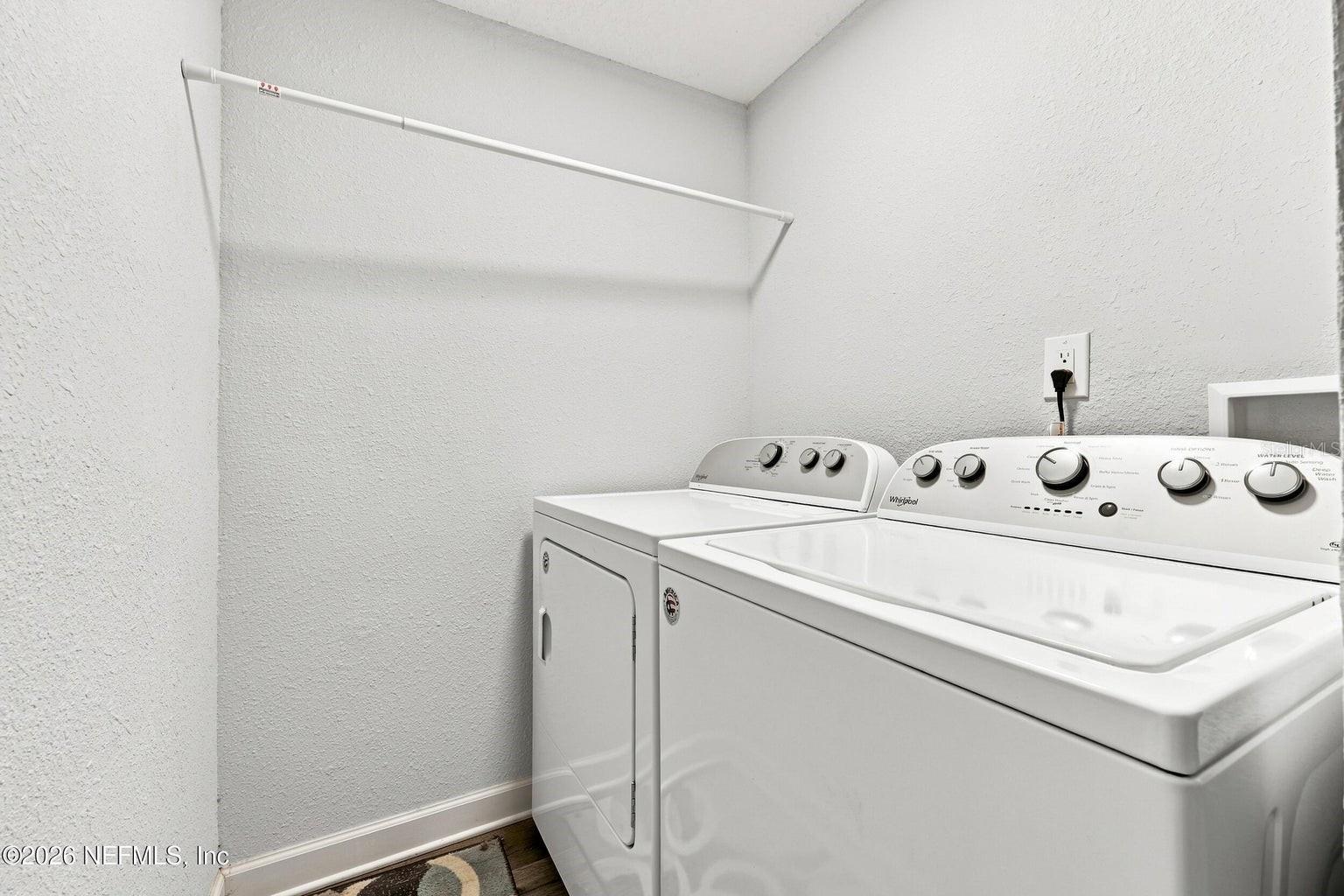 905 Saint Johns Ave Property Photo 16