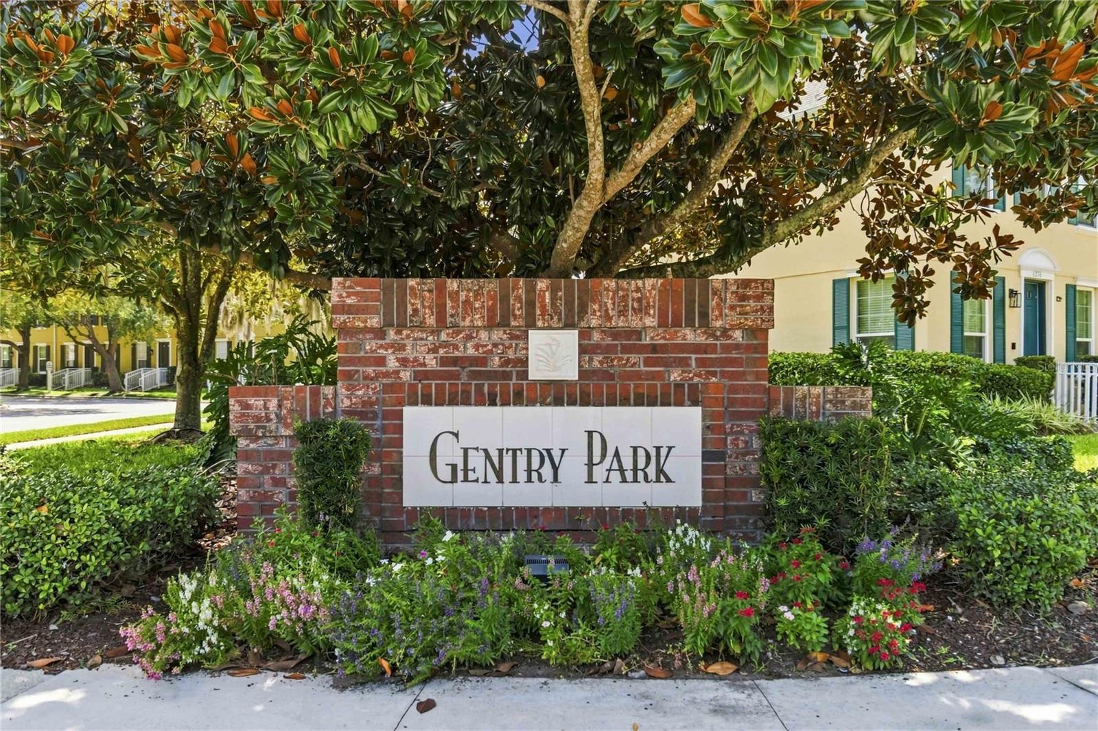 6246 Westcott Cove Blvd Property Photo 2