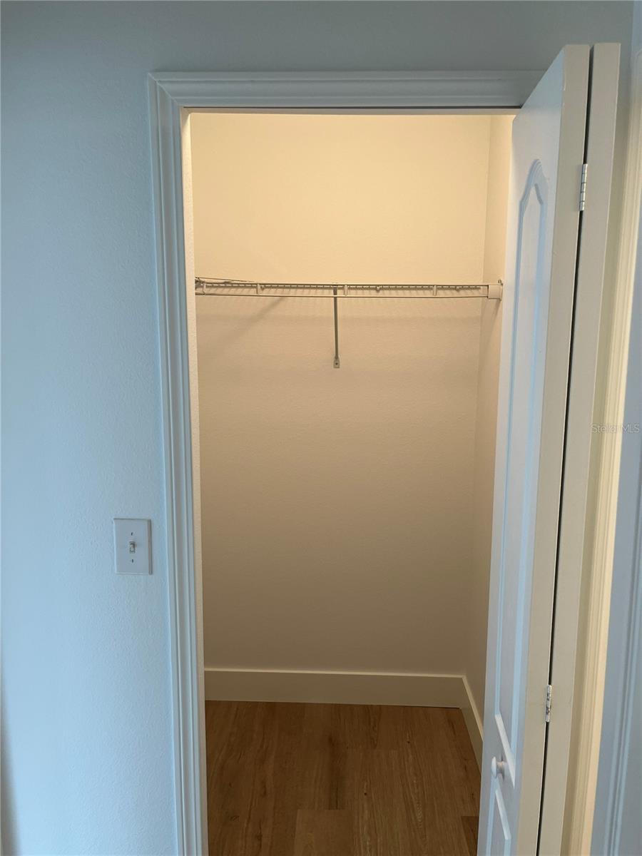 2820 Adelaide Ct Property Photo 10