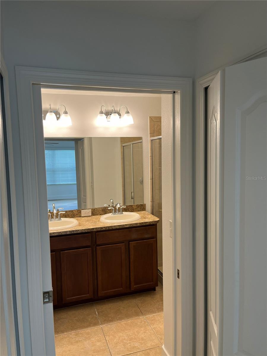 2820 Adelaide Ct Property Photo 12