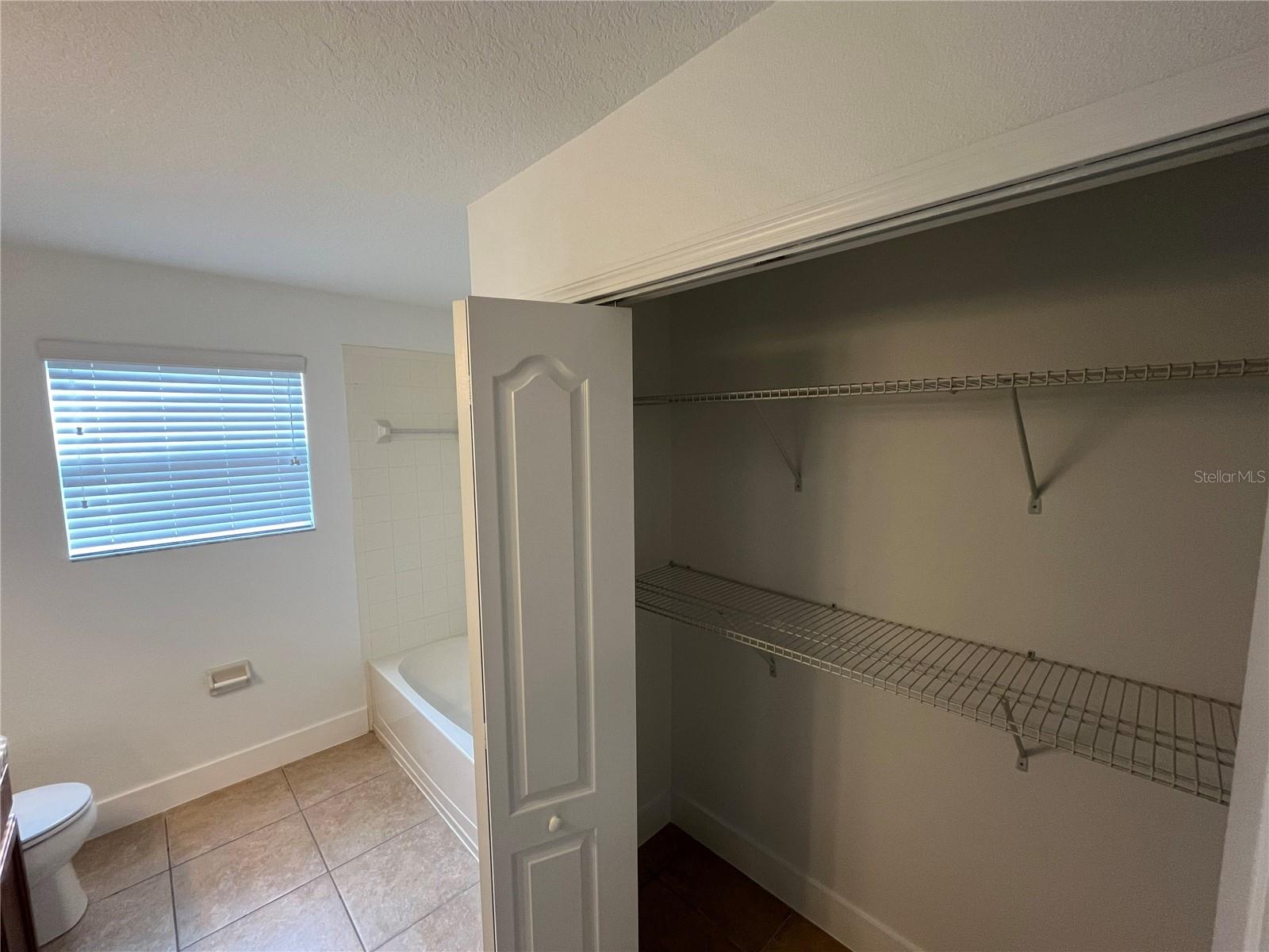 2820 Adelaide Ct Property Photo 26