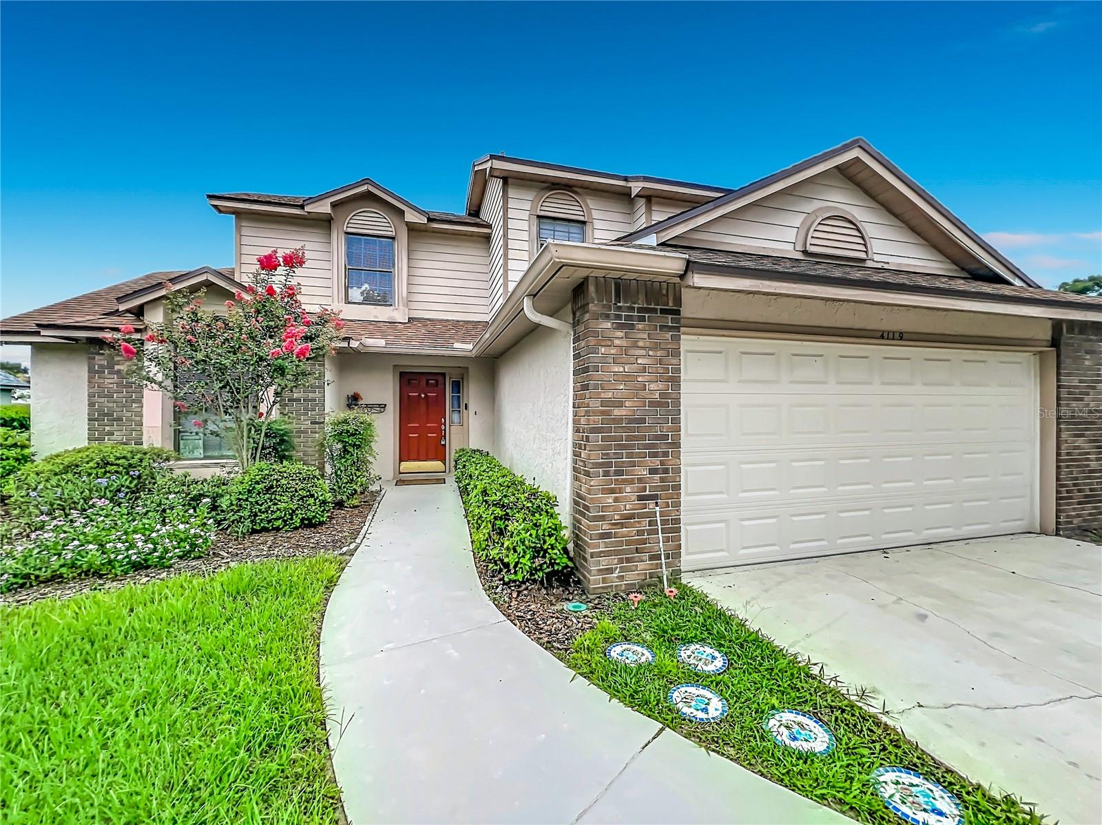 O6435341 Property Photo 1