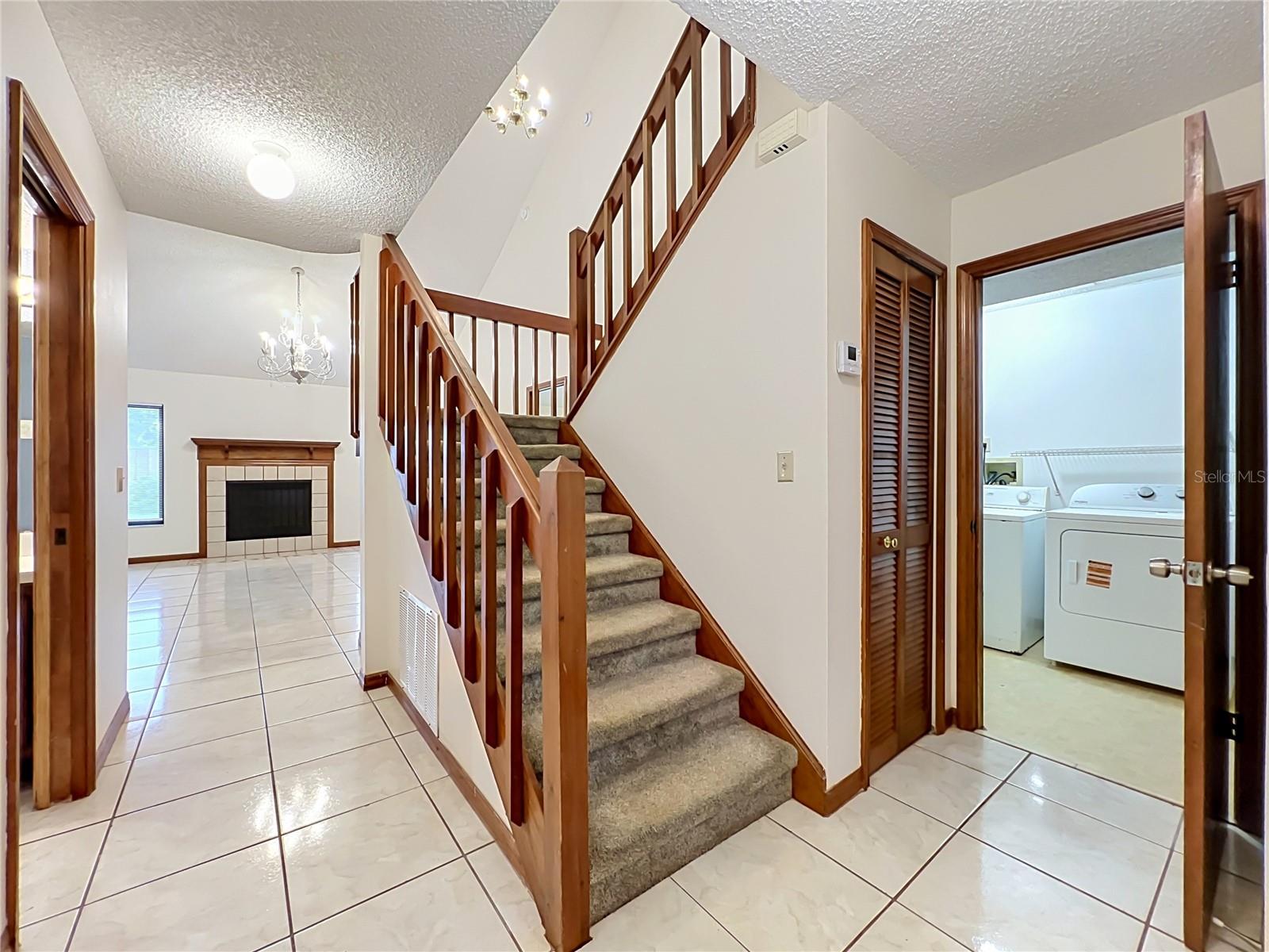 O6435341 Property Photo 4