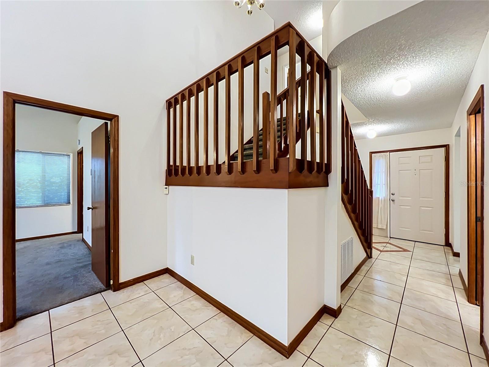 O6435341 Property Photo 28