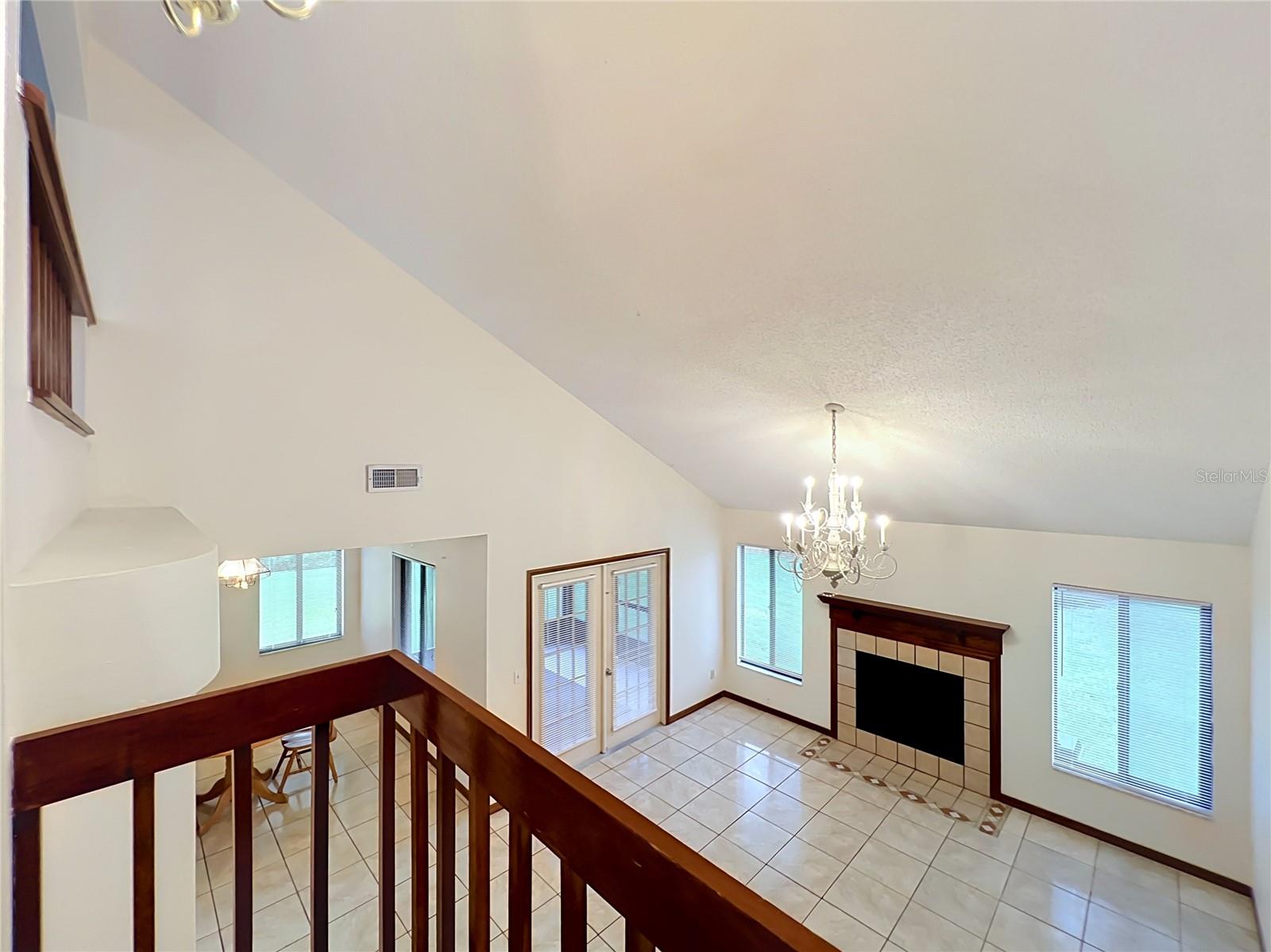 O6435341 Property Photo 33