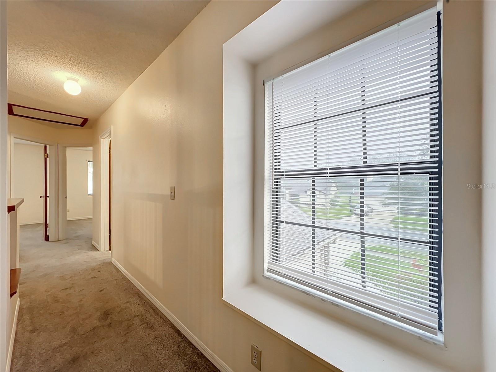 O6435341 Property Photo 41