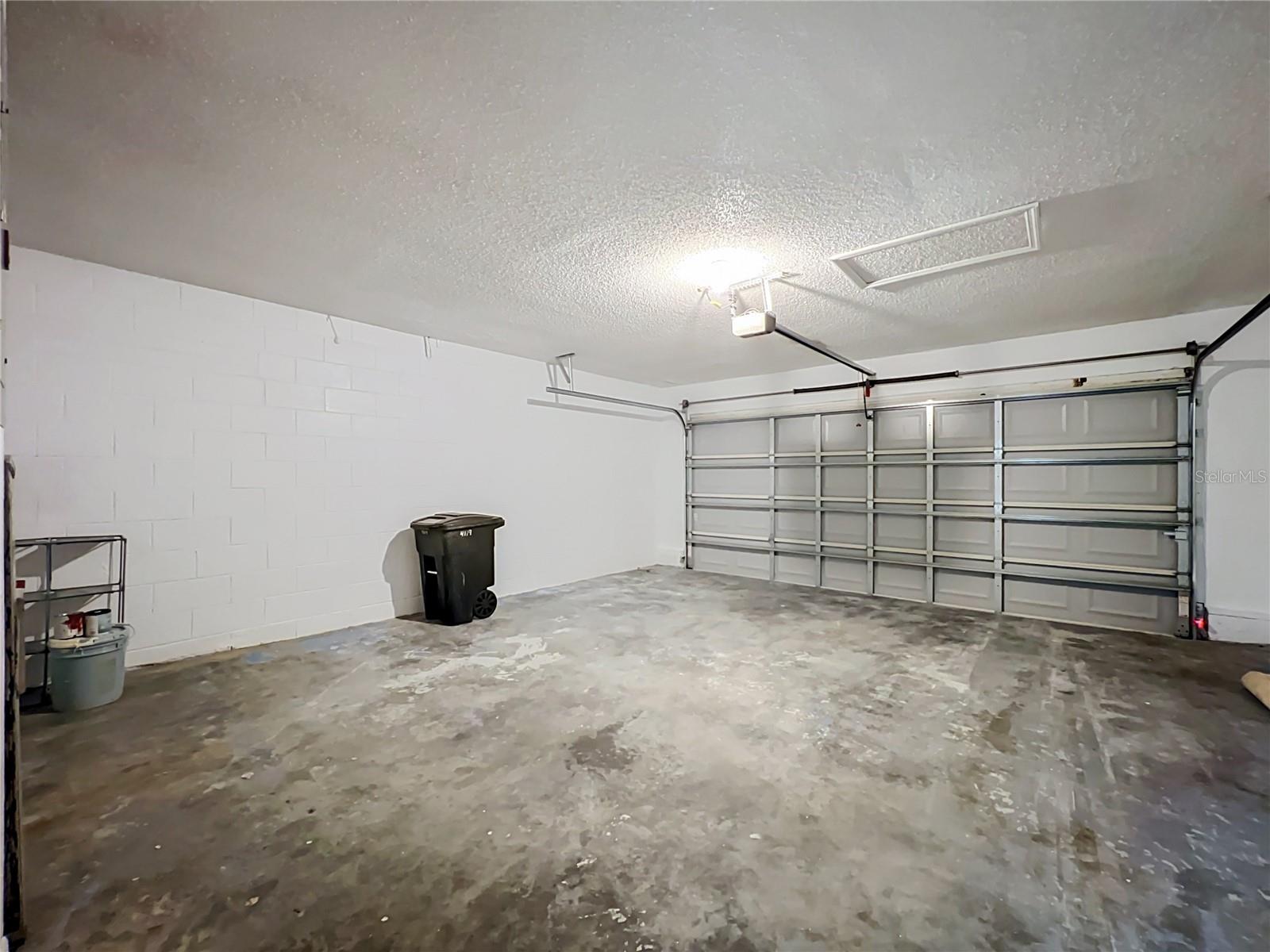 O6435341 Property Photo 67