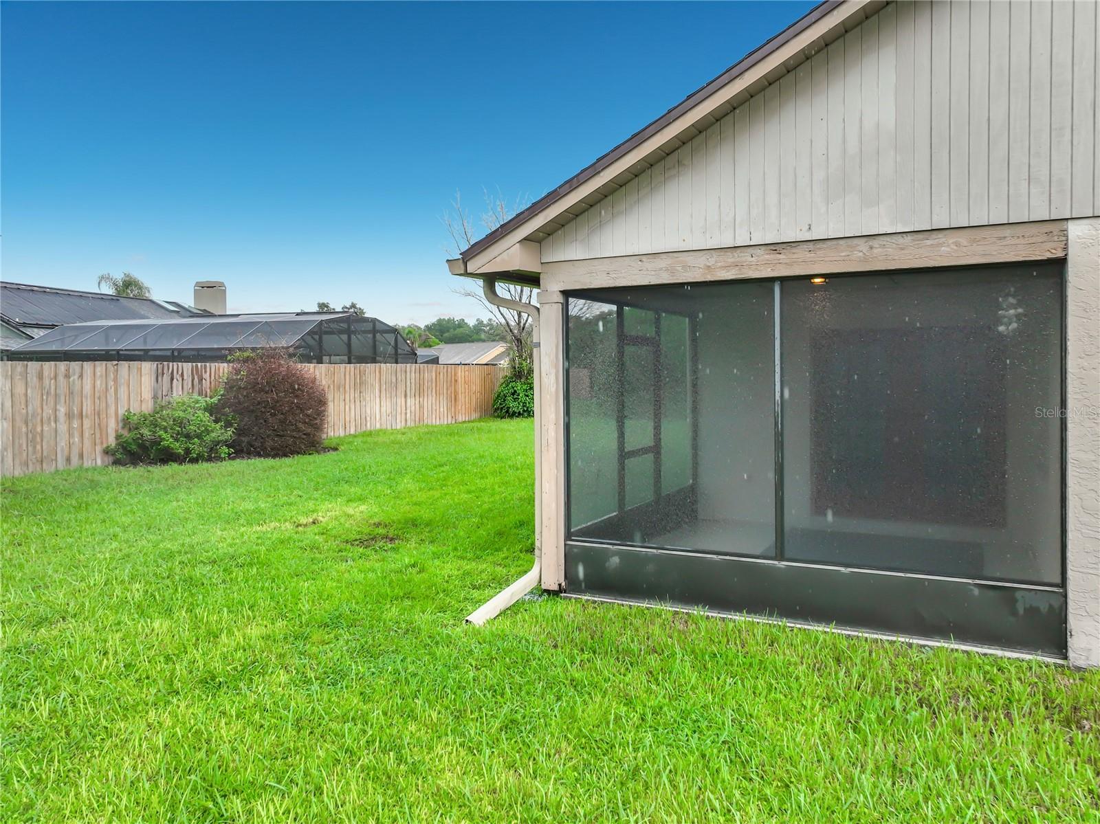 O6435341 Property Photo 71