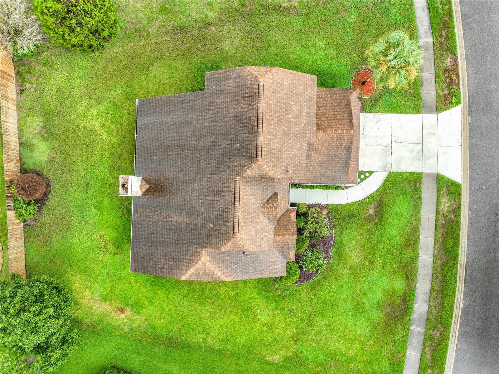 O6435341 Property Photo 74