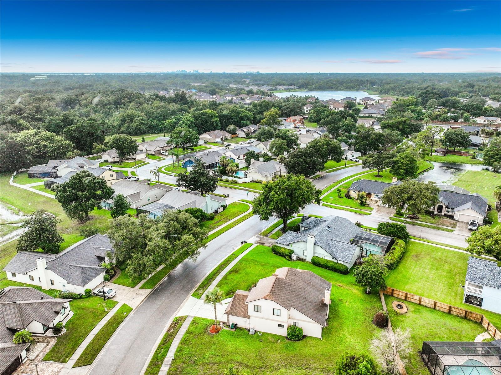 O6435341 Property Photo 75