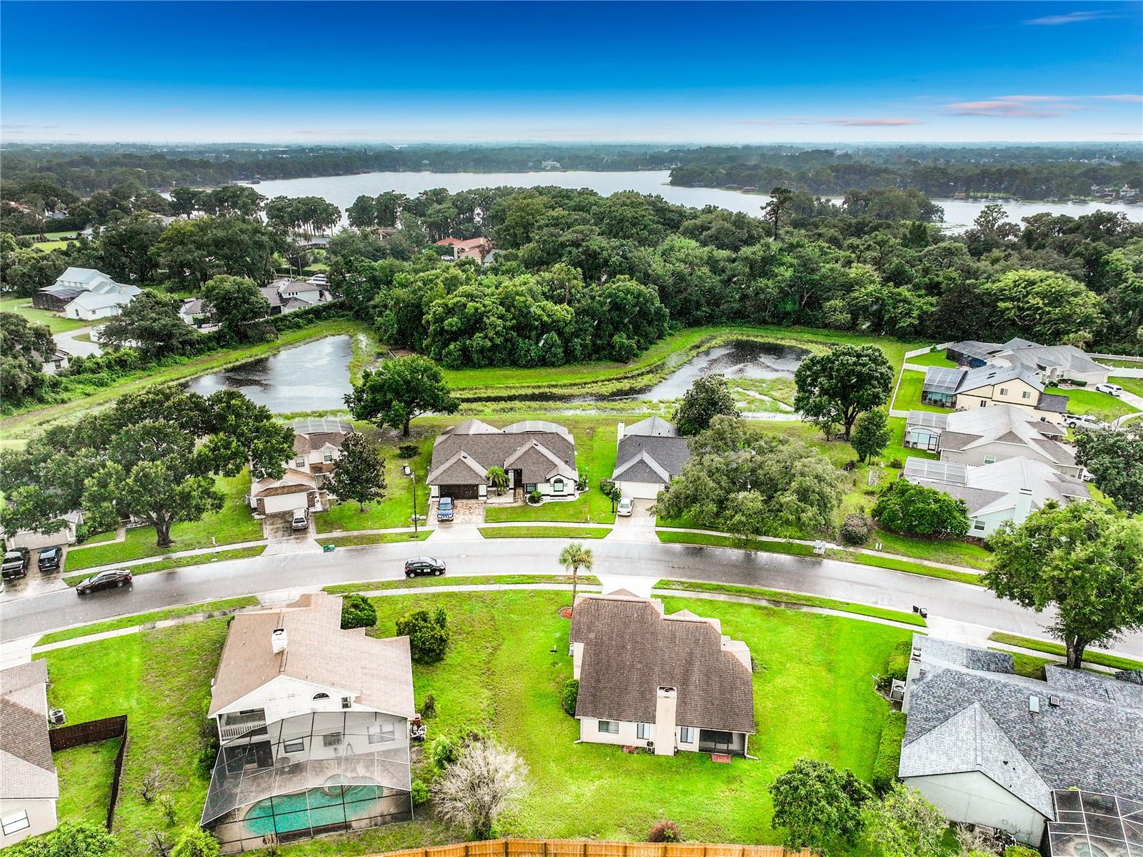 O6435341 Property Photo 77
