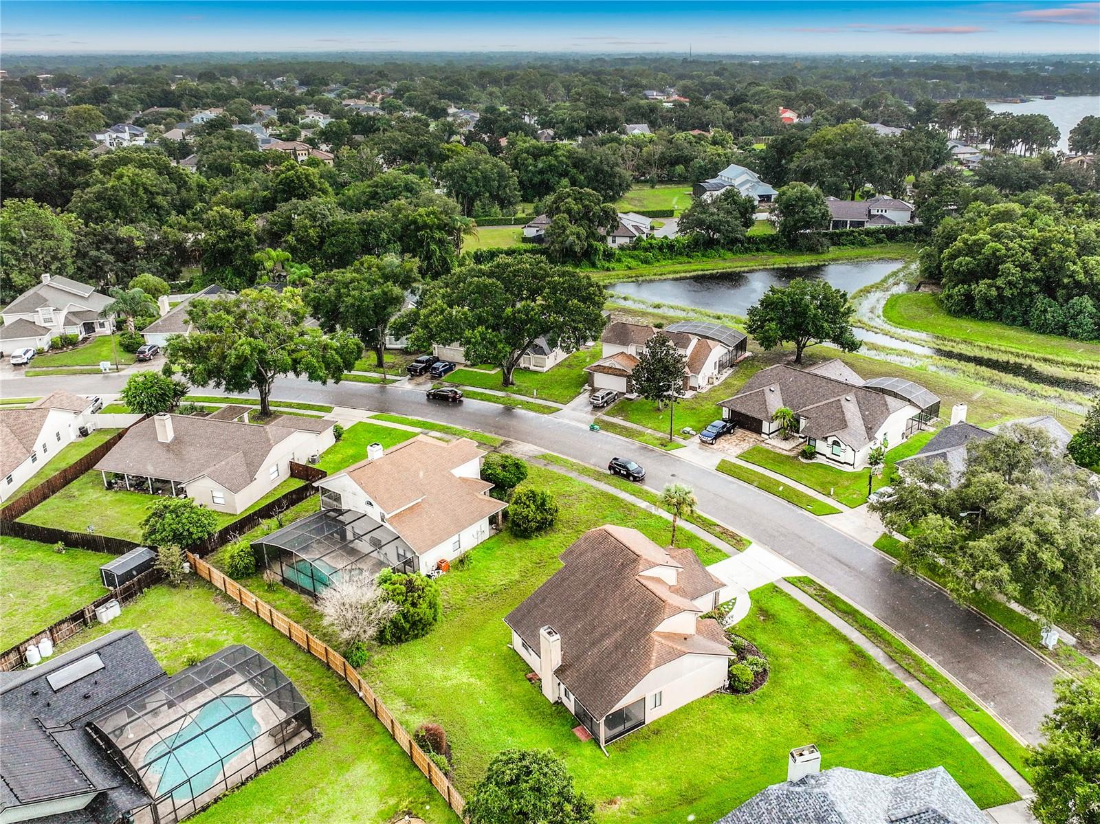 O6435341 Property Photo 78
