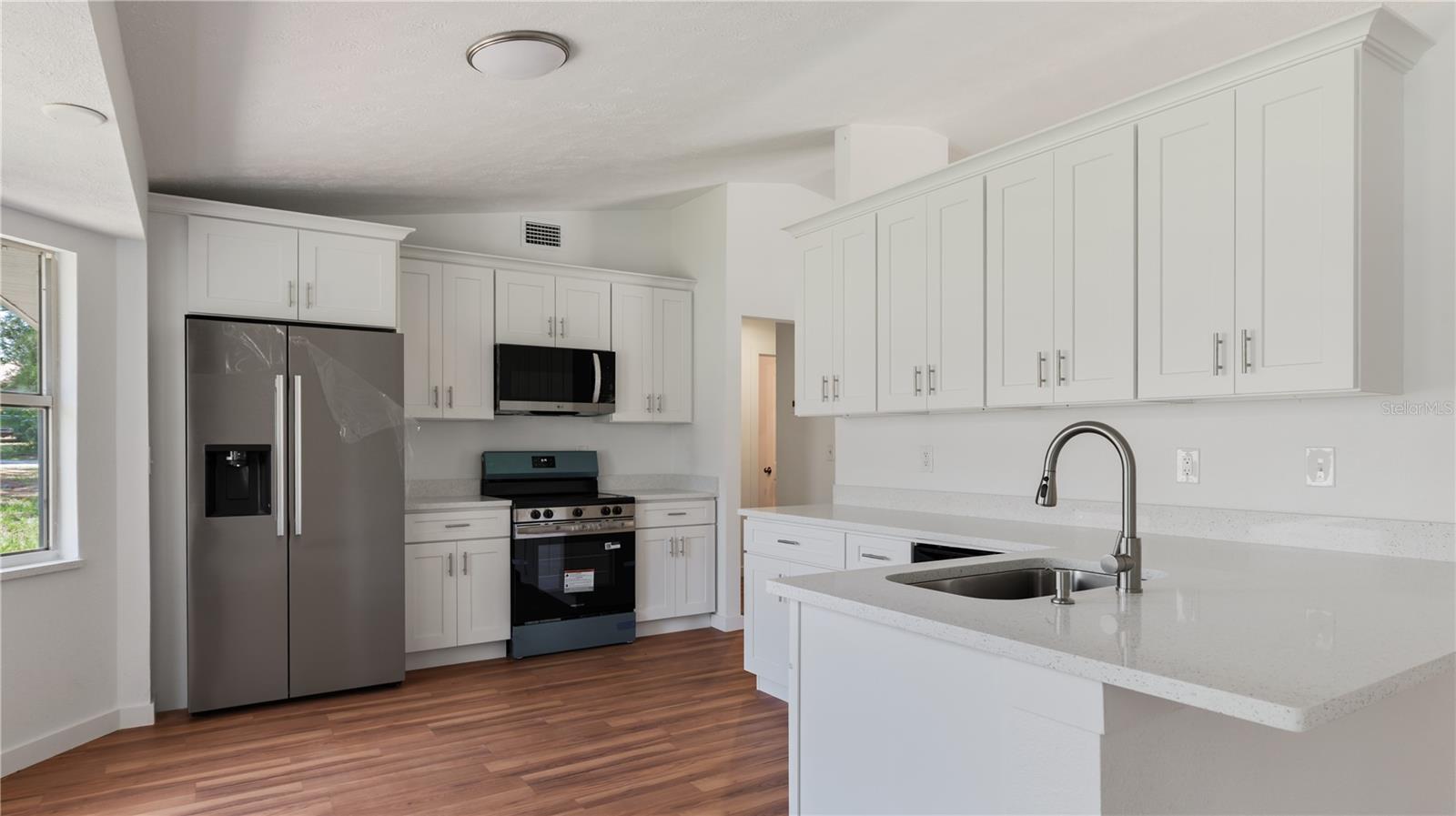 34691 Orchid Parkway Property Photo 5