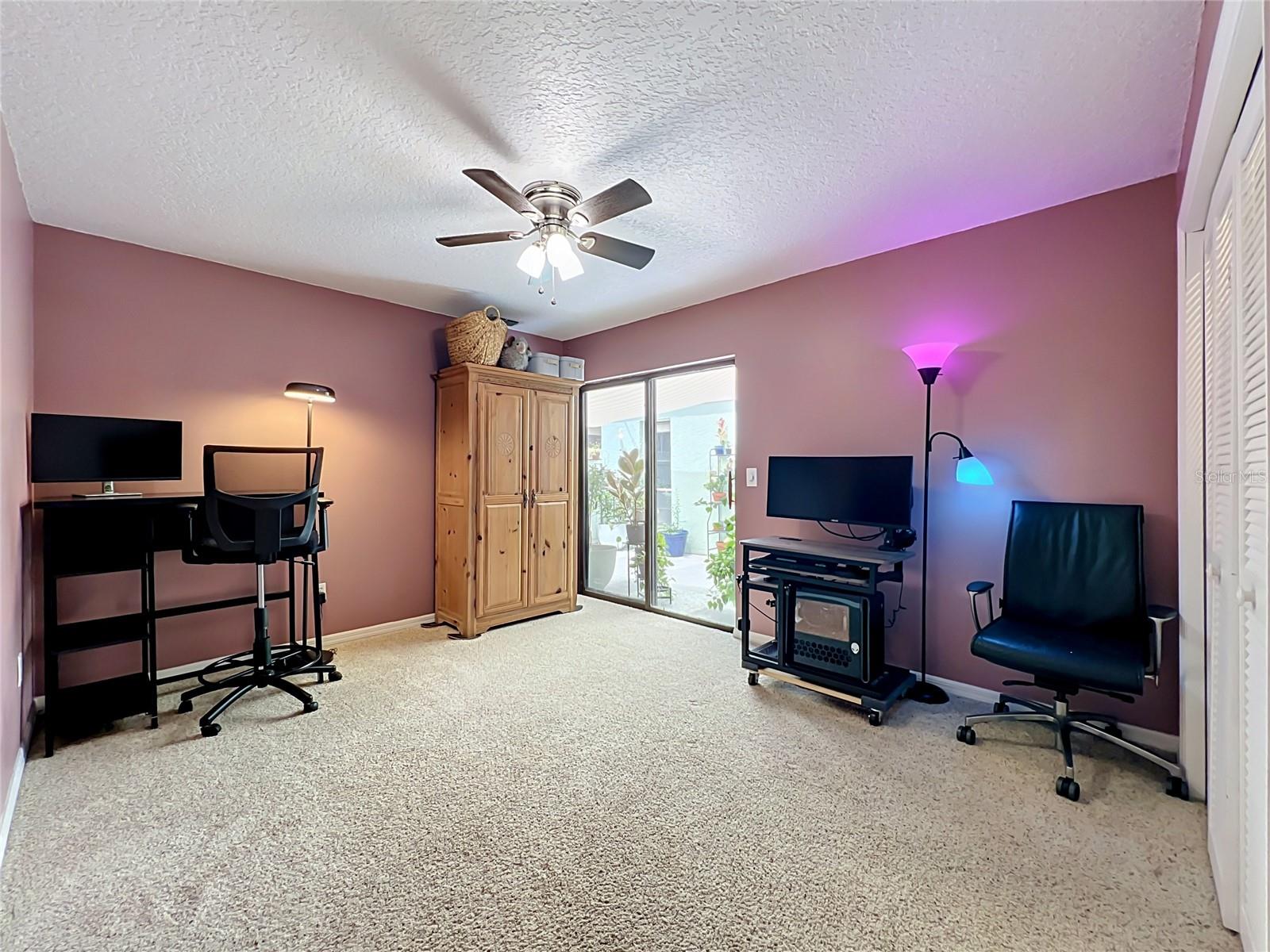 1162 E Winged Foot Cir Property Photo 8