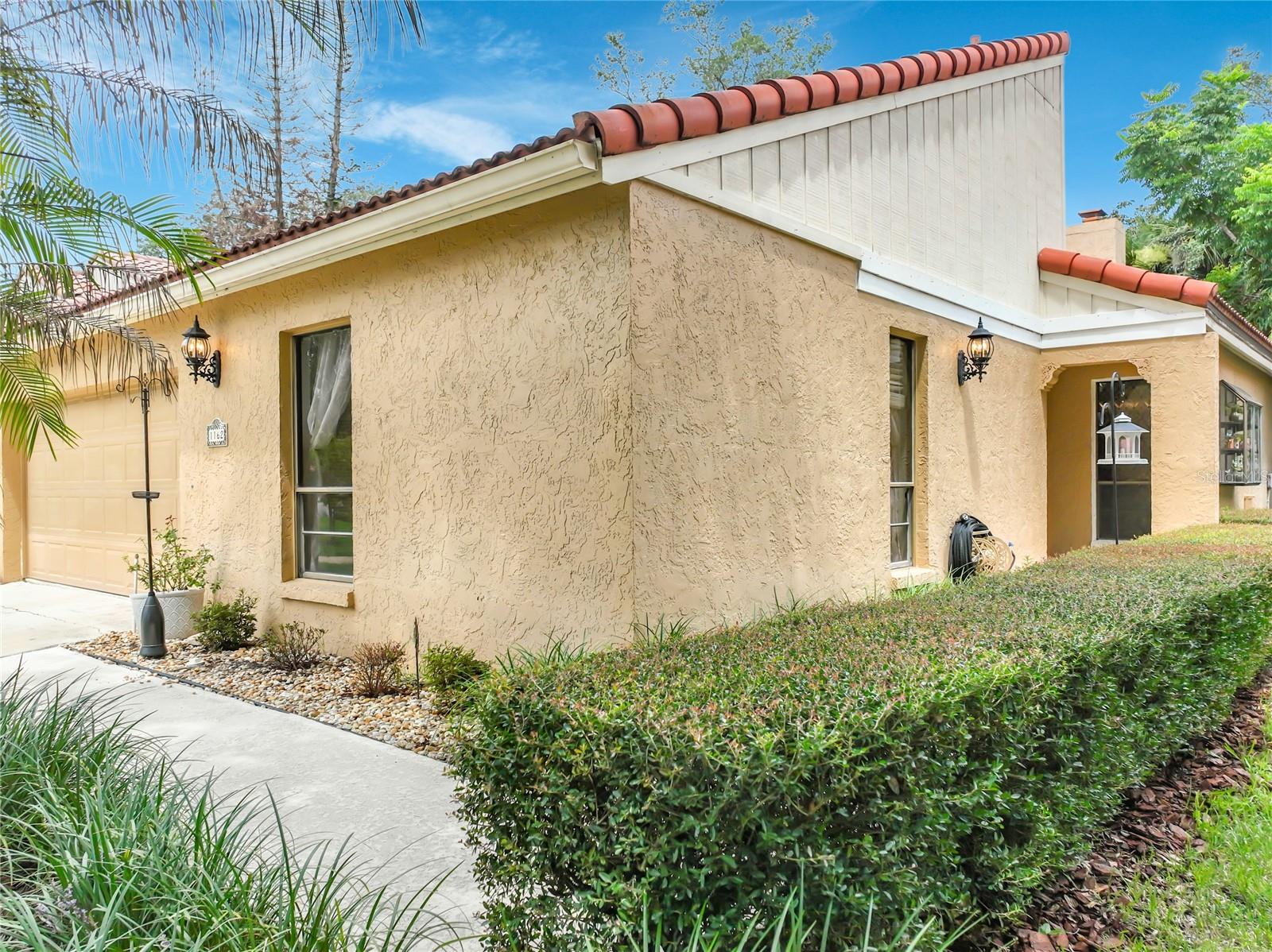 1162 E Winged Foot Cir Property Photo 18