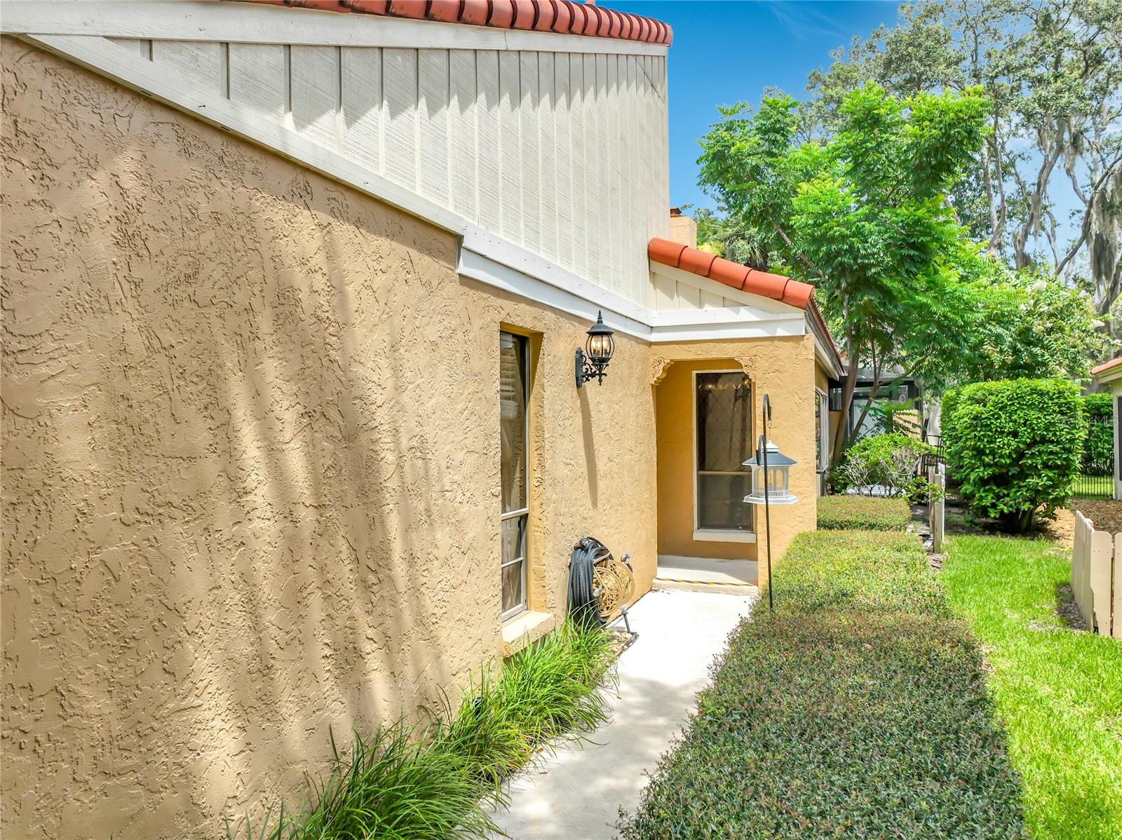 1162 E Winged Foot Cir Property Photo 20