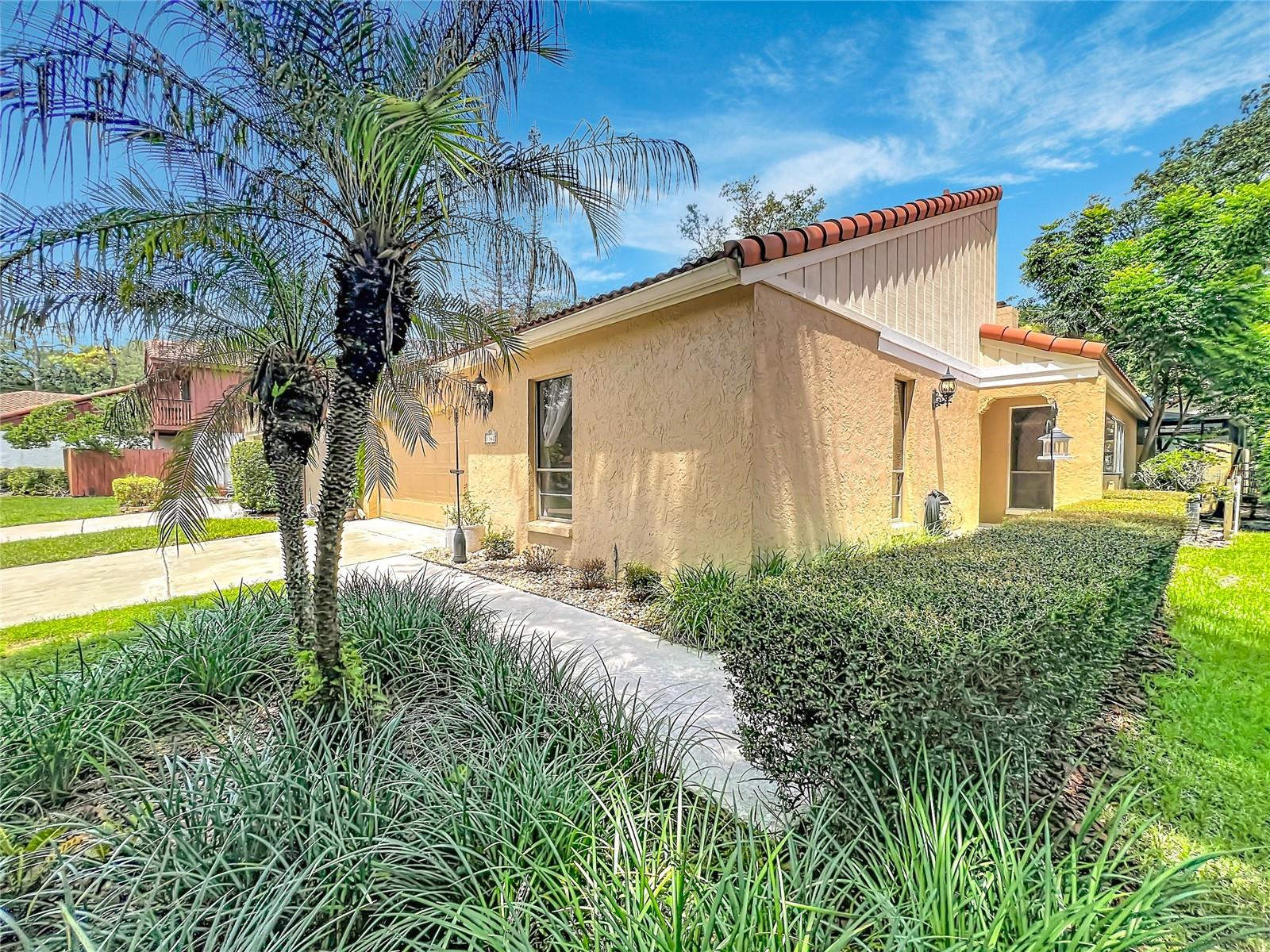1162 E Winged Foot Cir Property Photo 23