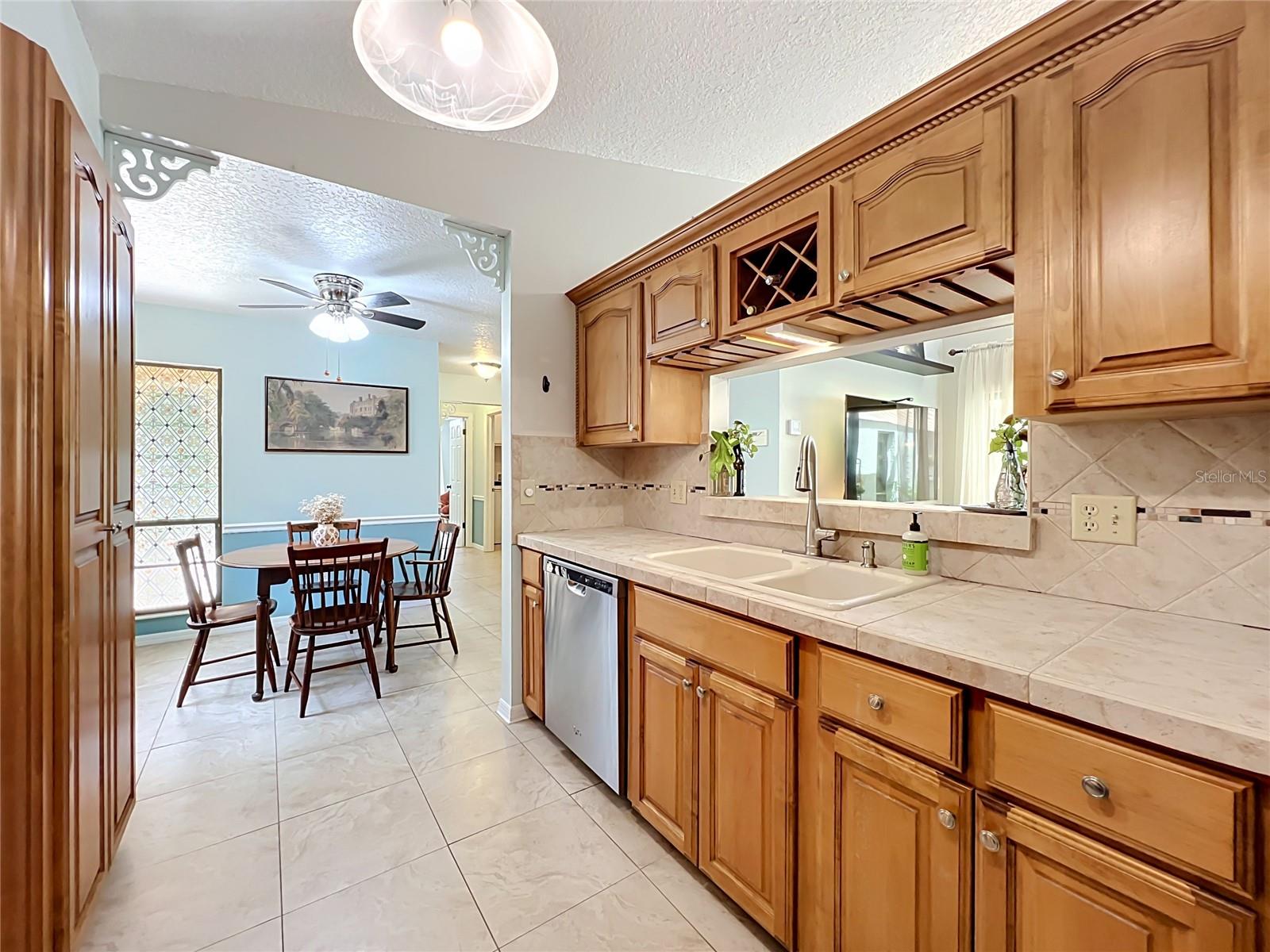 1162 E Winged Foot Cir Property Photo 36