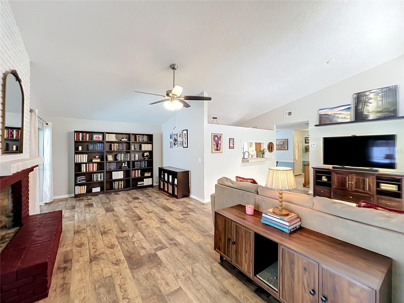 1162 E Winged Foot Cir Property Photo 42