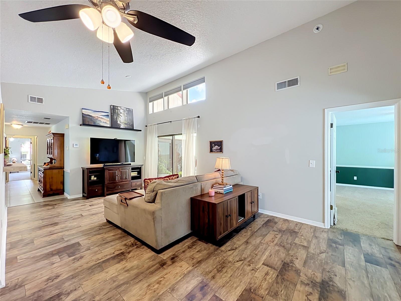 1162 E Winged Foot Cir Property Photo 43