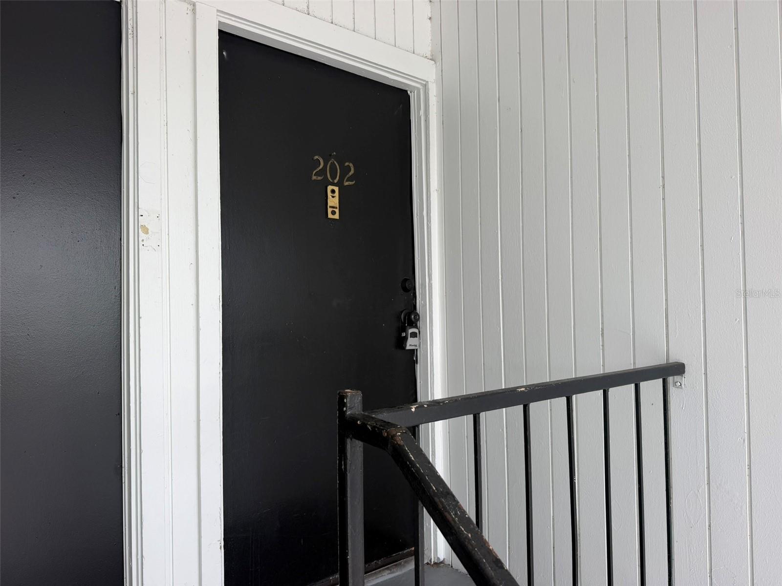 5317 Curry Ford Rd #m202 Property Photo 4