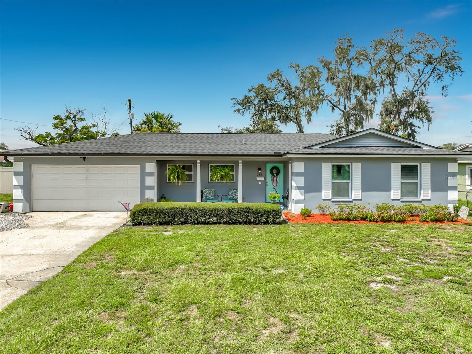 266 CARRIAGE HILL DR