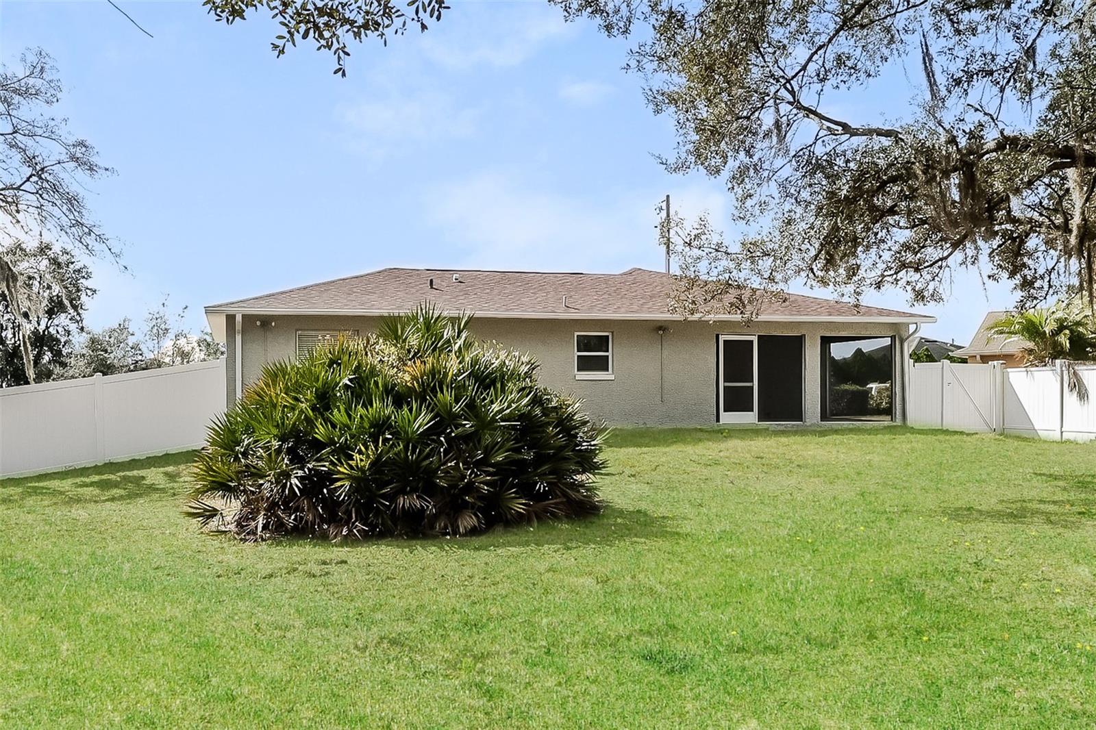 425 Danube Way Property Photo 15