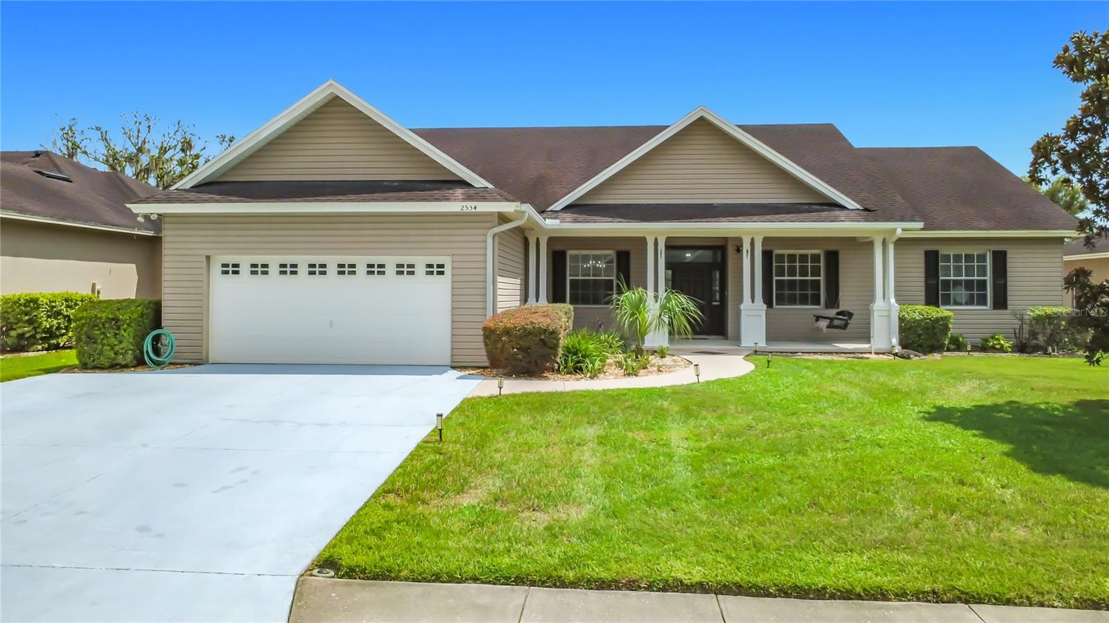 2534 Iris Ann Dr Property Photo 4