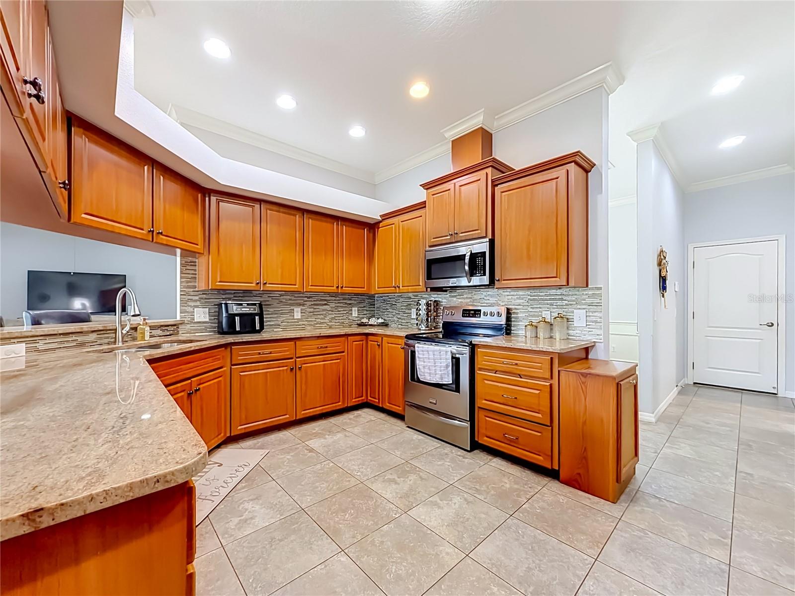 2534 Iris Ann Dr Property Photo 24