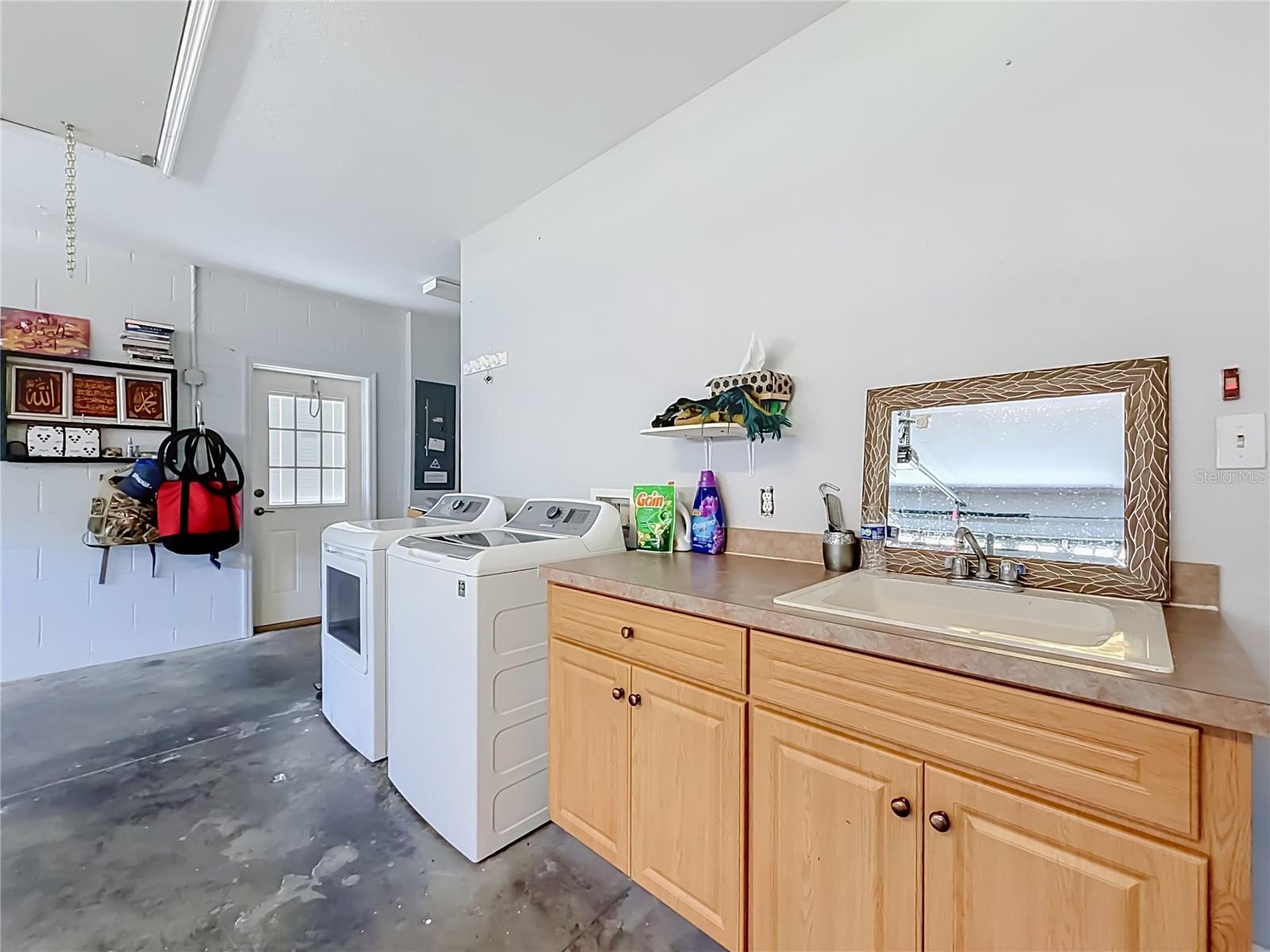 2534 Iris Ann Dr Property Photo 64
