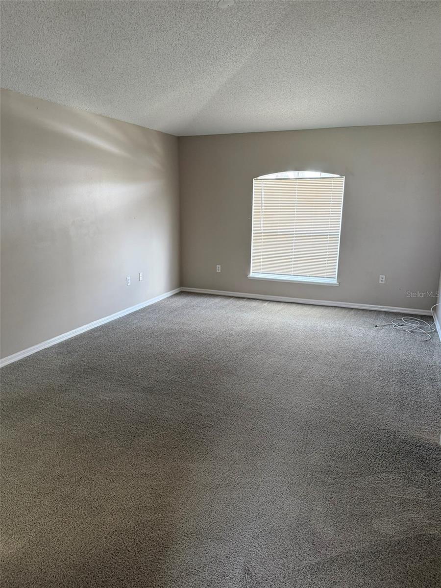 255 Lobelia Dr Property Photo 18