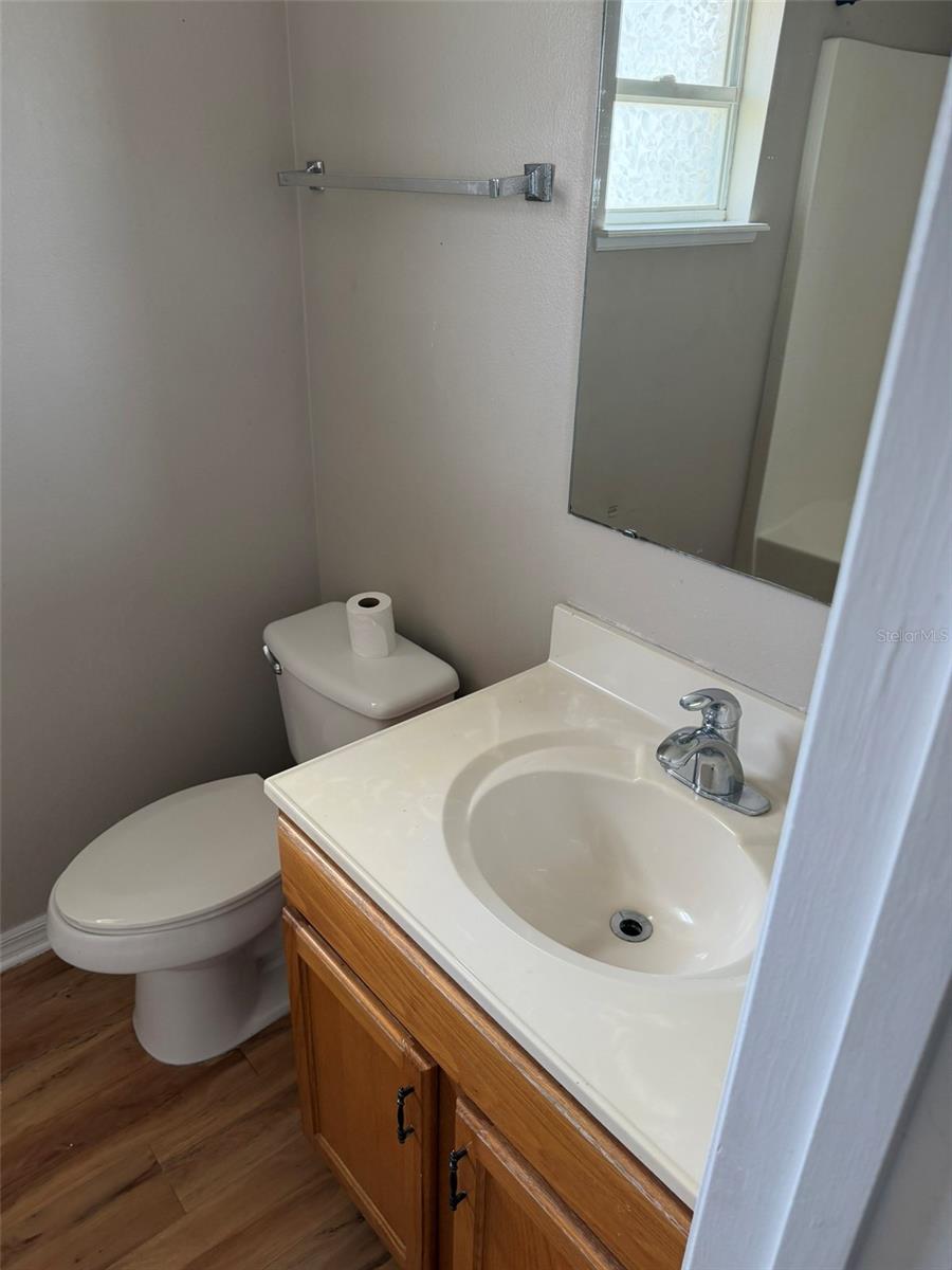 255 Lobelia Dr Property Photo 23