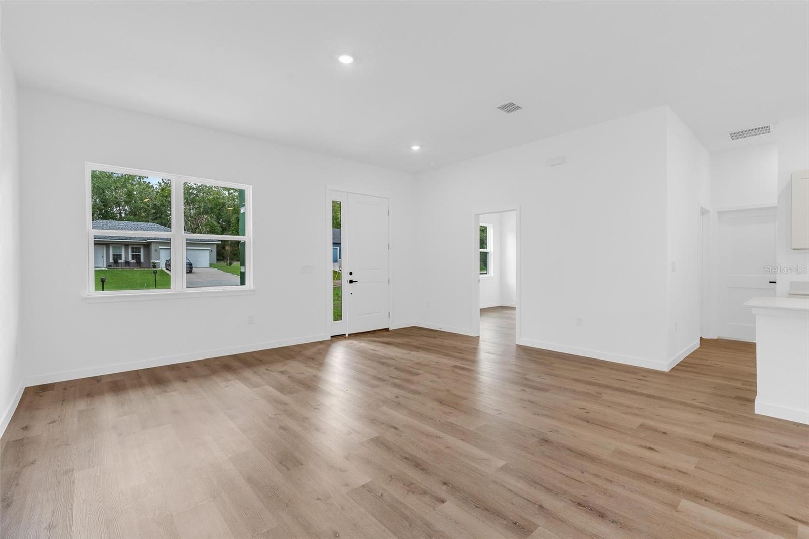 10615 N Didiscus Dr Property Photo 4