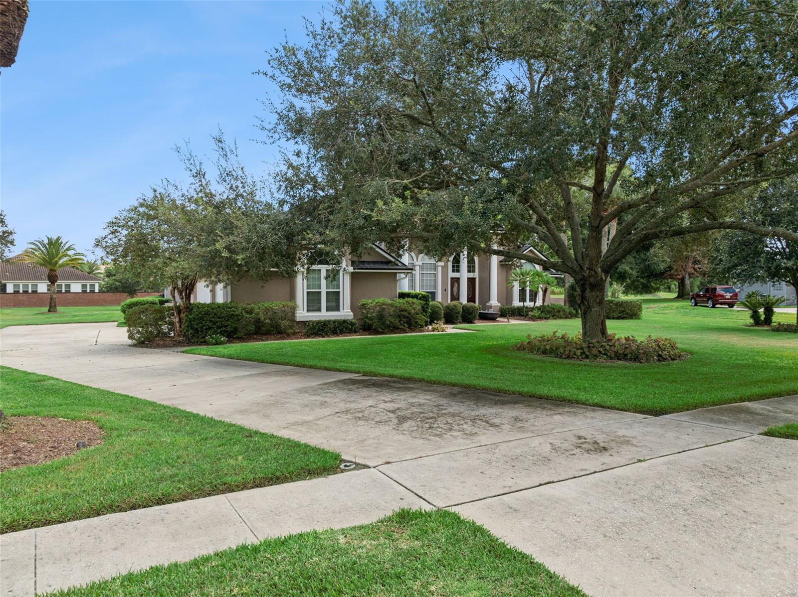 11348 Willow Gardens Dr Property Photo 3
