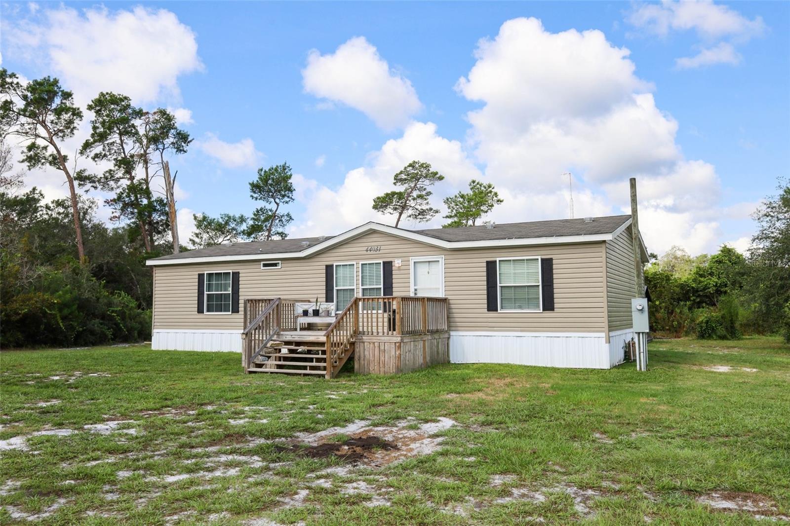 44031 East Rd Property Photo 1