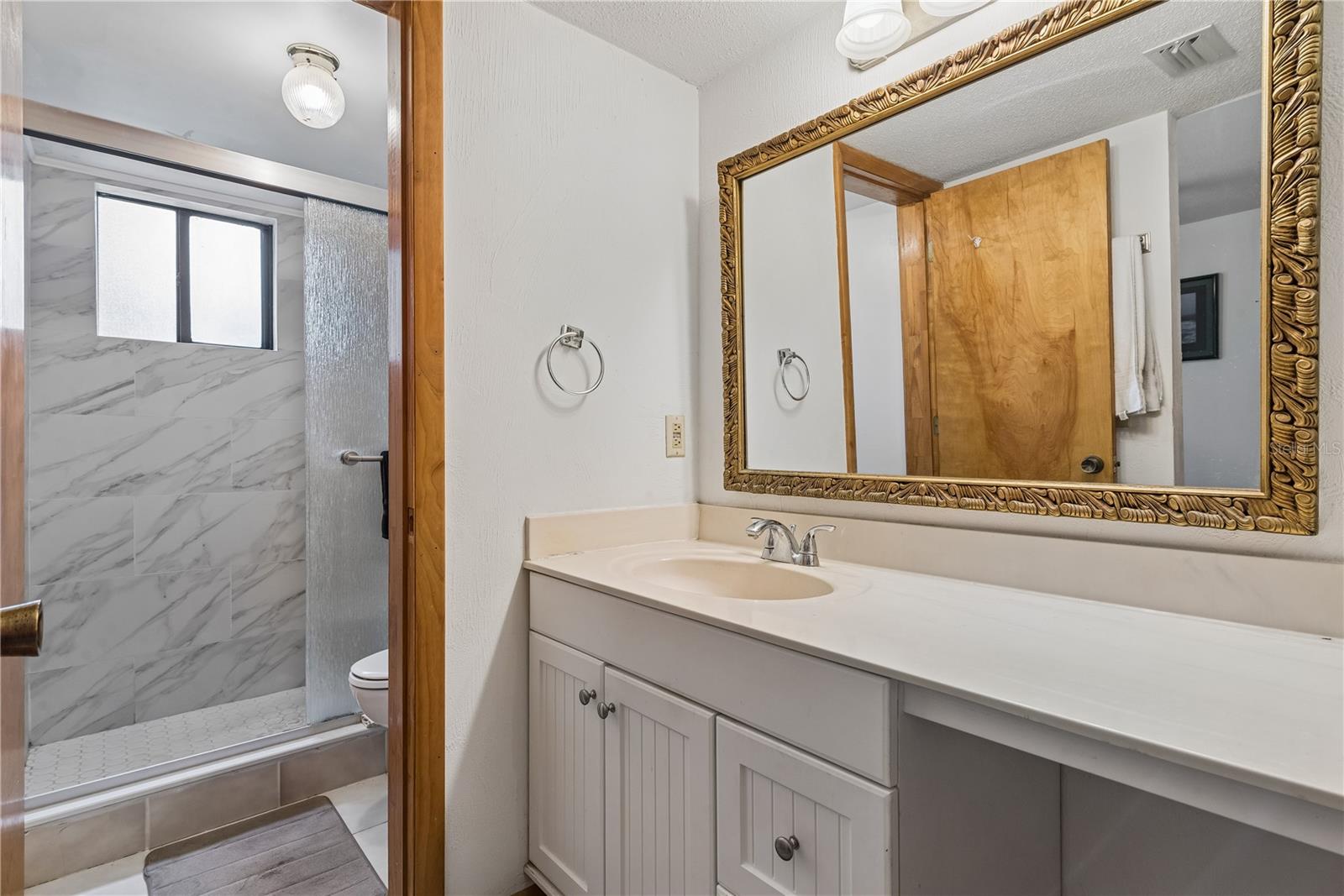 13 Pinehurst Pl #13 Property Photo 14
