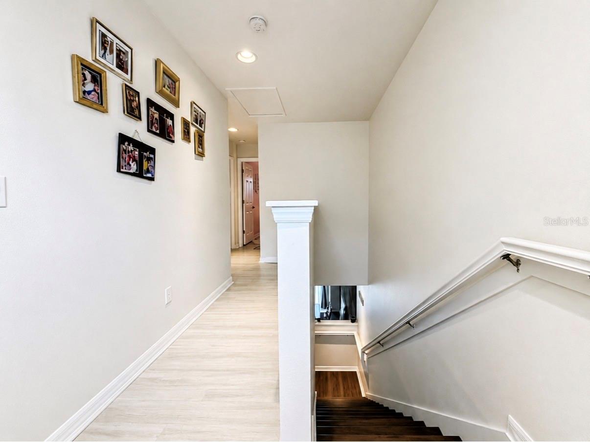 10210 Fallsgrove St Property Photo 13