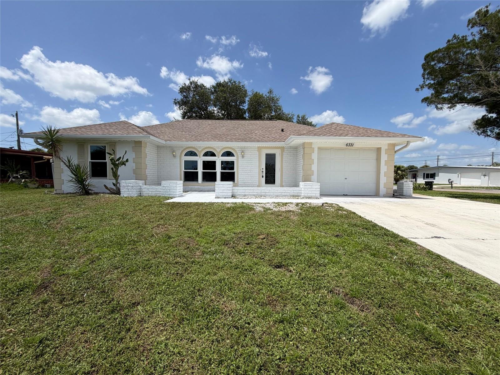 6331 Safford Ter Property Photo 1