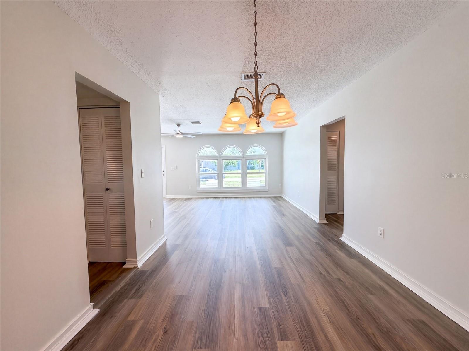 6331 Safford Ter Property Photo 6
