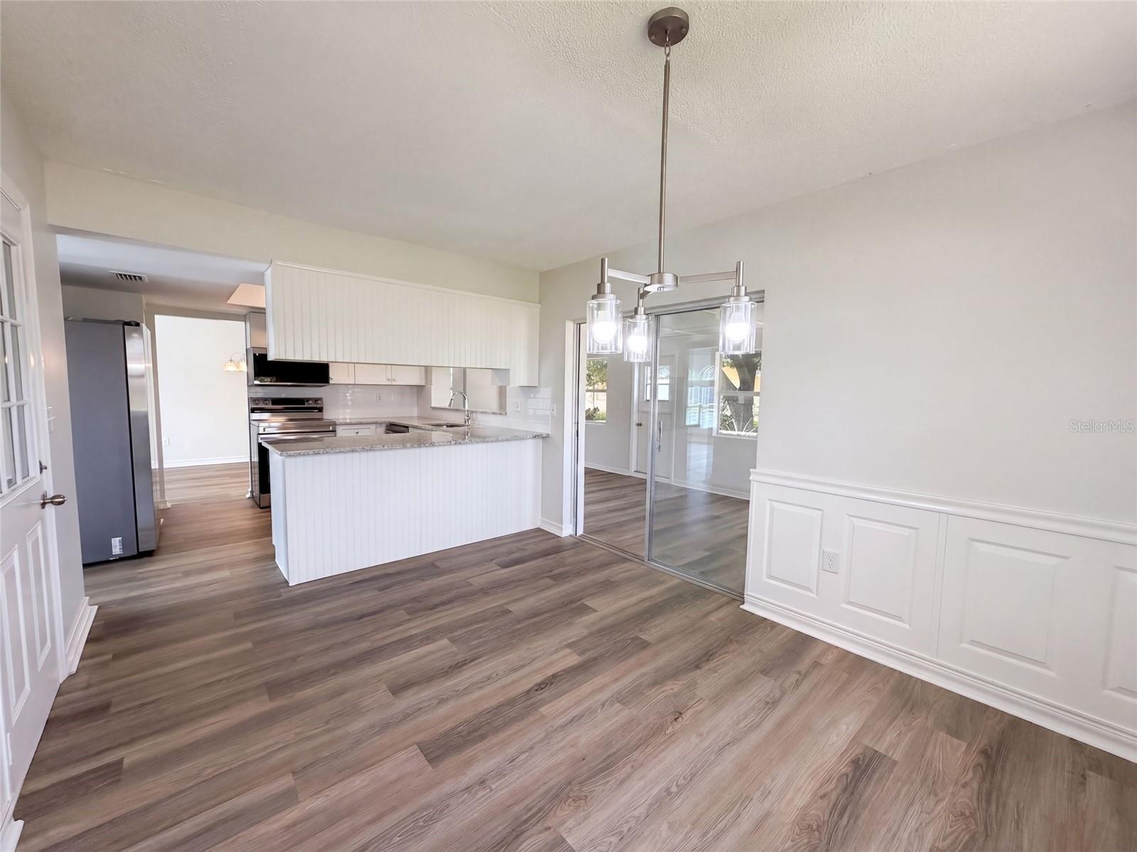 6331 Safford Ter Property Photo 12