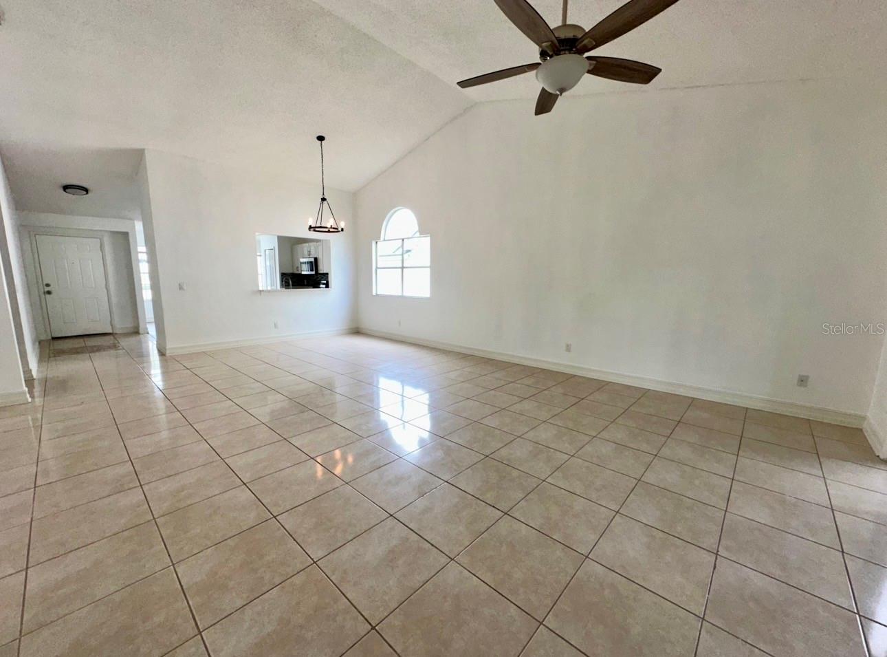 2784 Falling Tree Cir Property Photo 10
