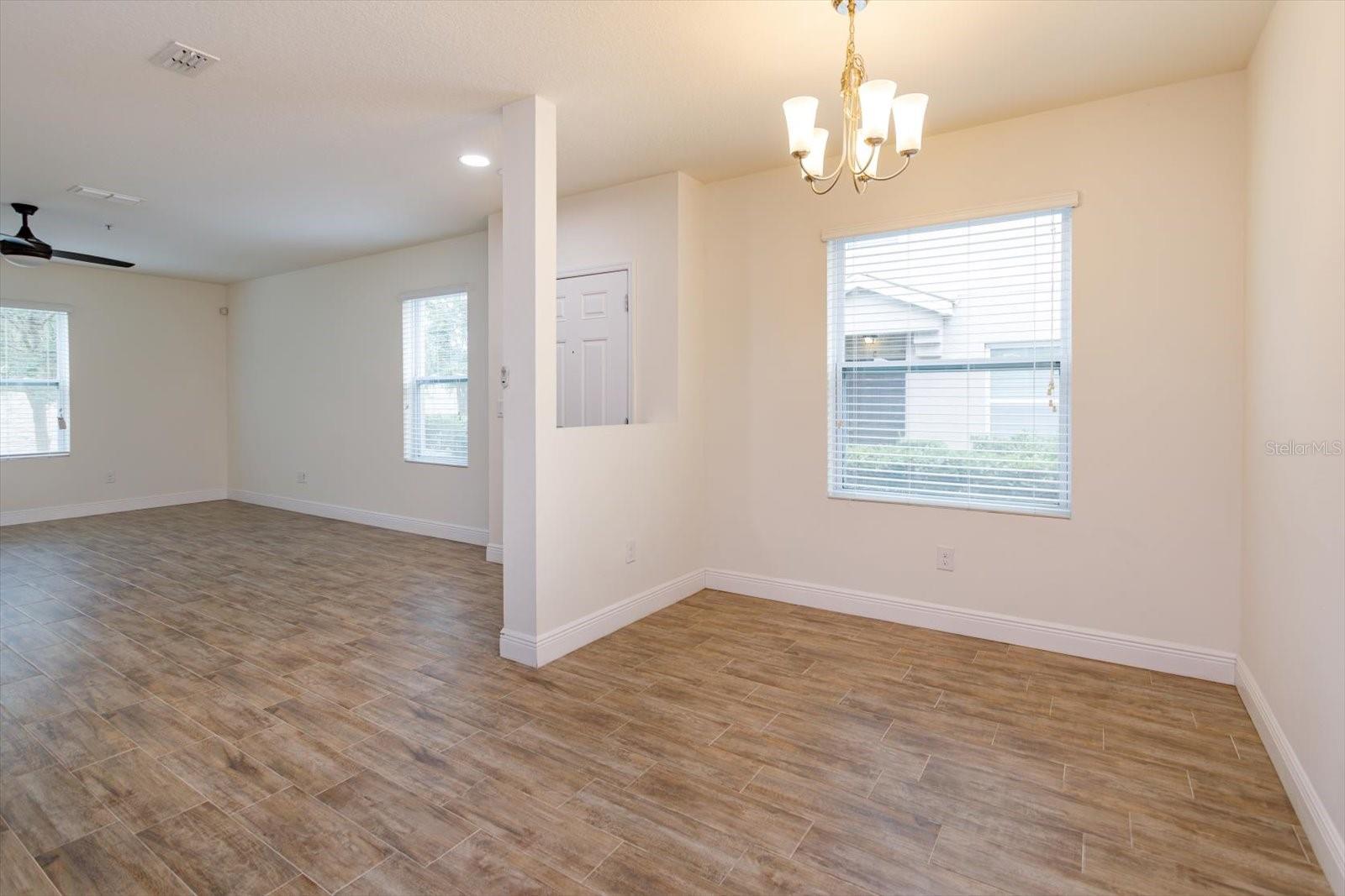 3641 Seneca Club Loop #4-103 Property Photo 4