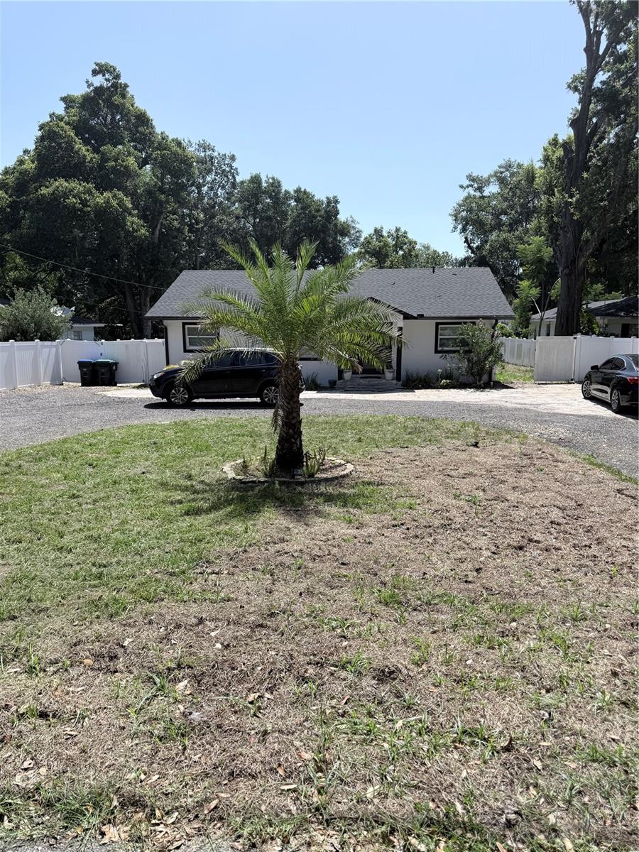 1243 Dingens Ave Property Photo 3