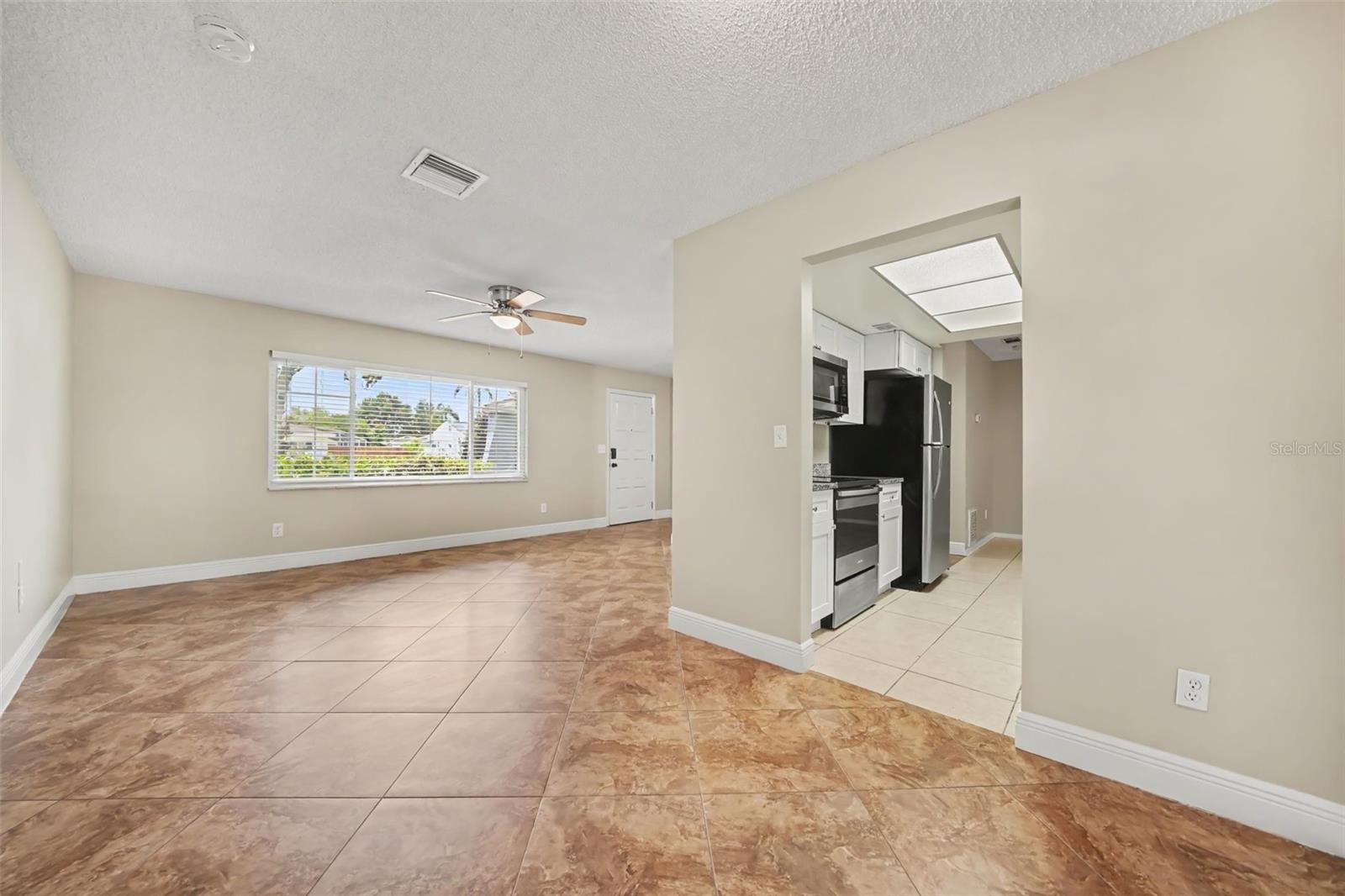 7925 Segovia St Property Photo 3