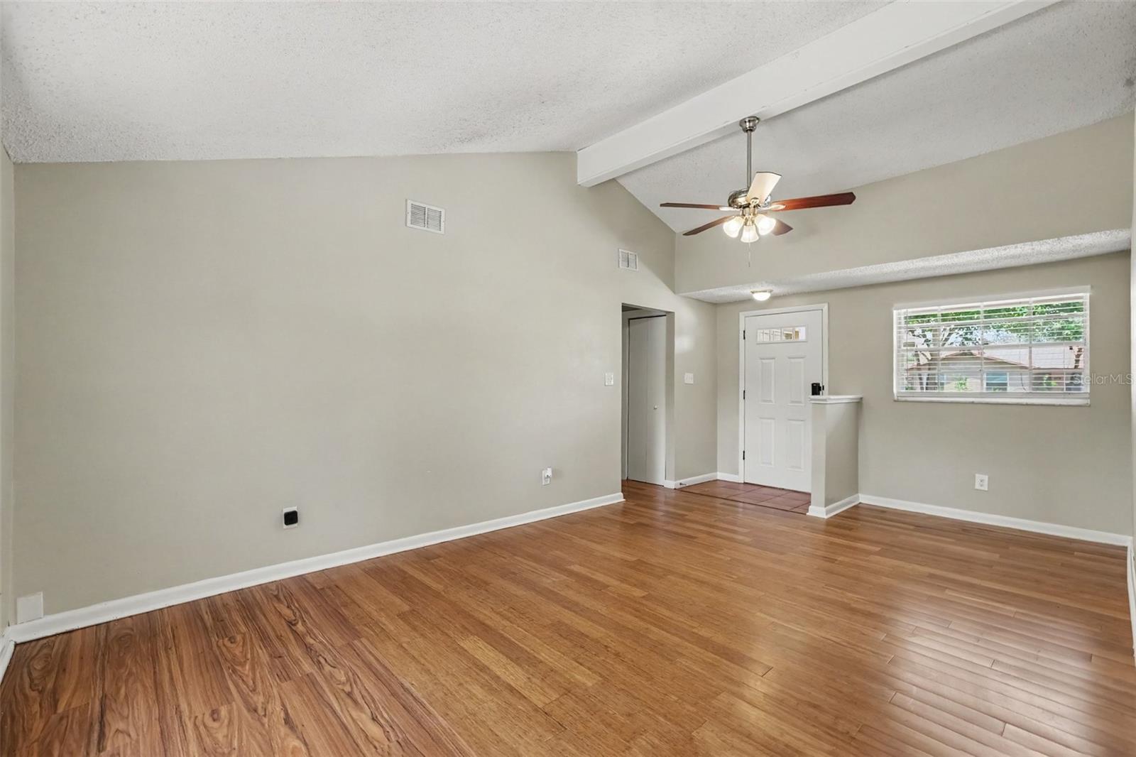 603 Highview Ter N Property Photo 4