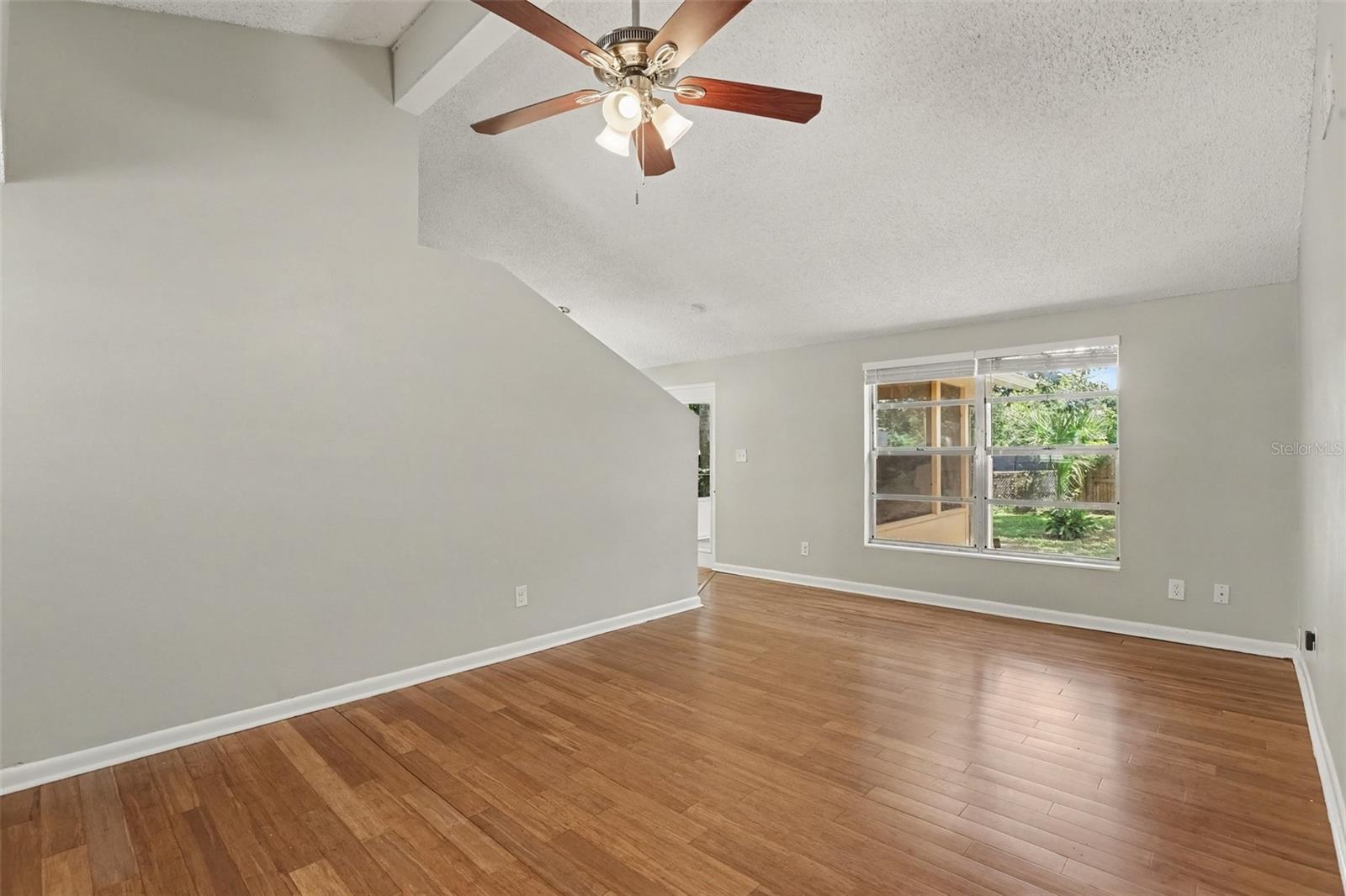 603 Highview Ter N Property Photo 5